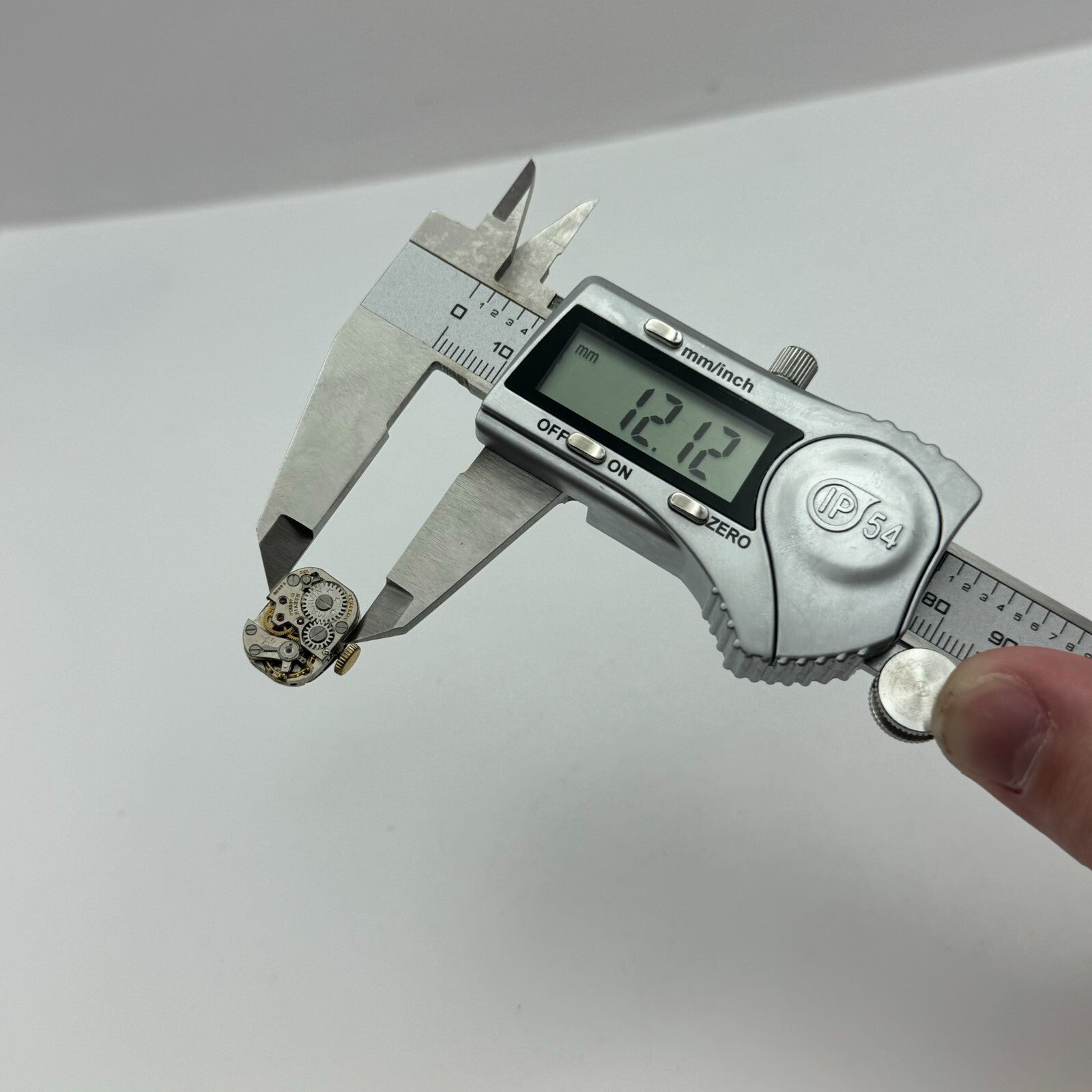 12.1mm Running Marvin Cal 160 Manual Wind 17 Jewels Swiss Watch Movement PARTS