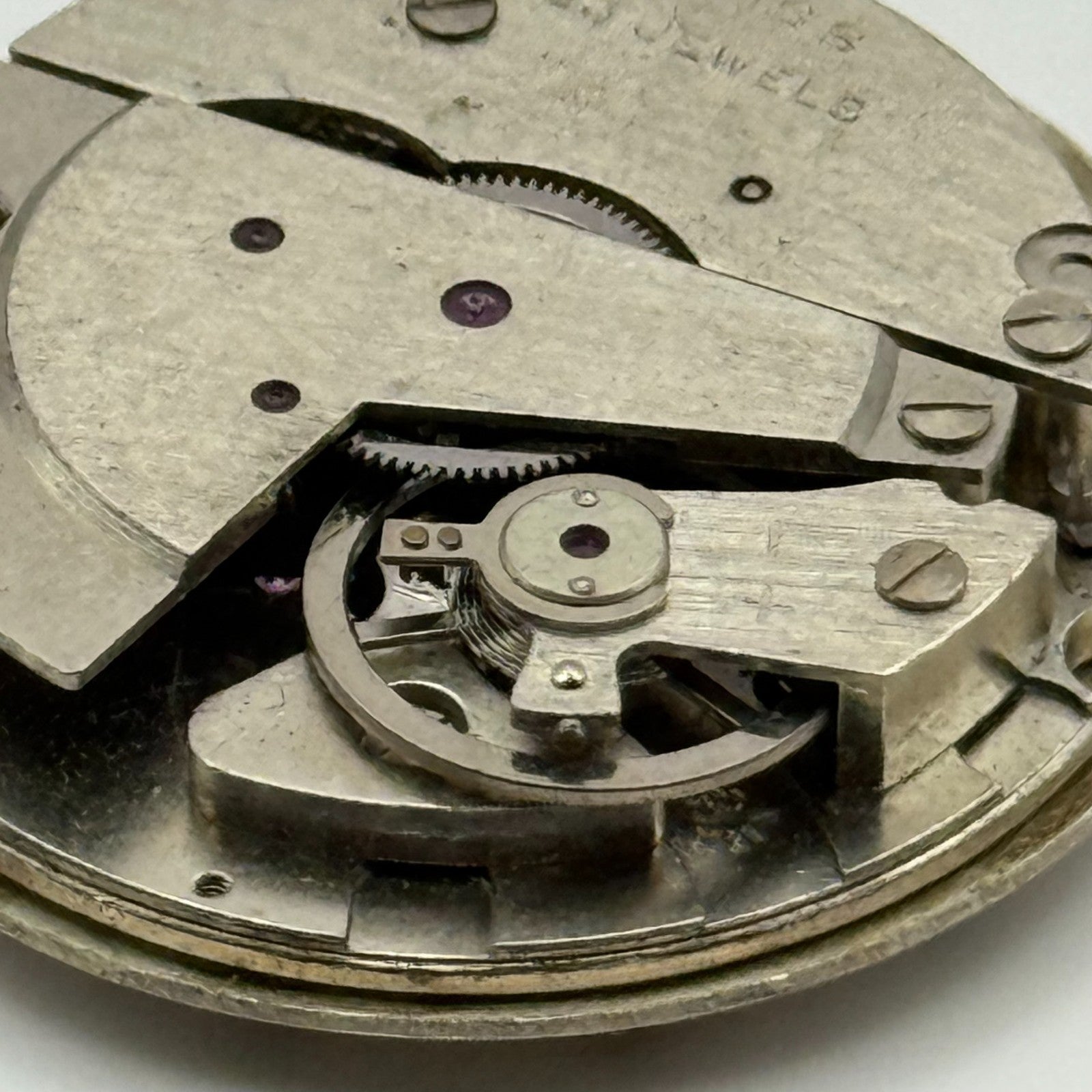 EB 8021N Watch Movement Puerta Date Manual Wind Vintage Parts Repair 25.9mm
