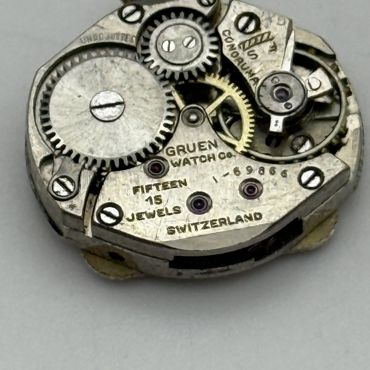 15.1mm Vintage Gruen 1-69866 Manual Wind Watch Movement PARTS REPAIR