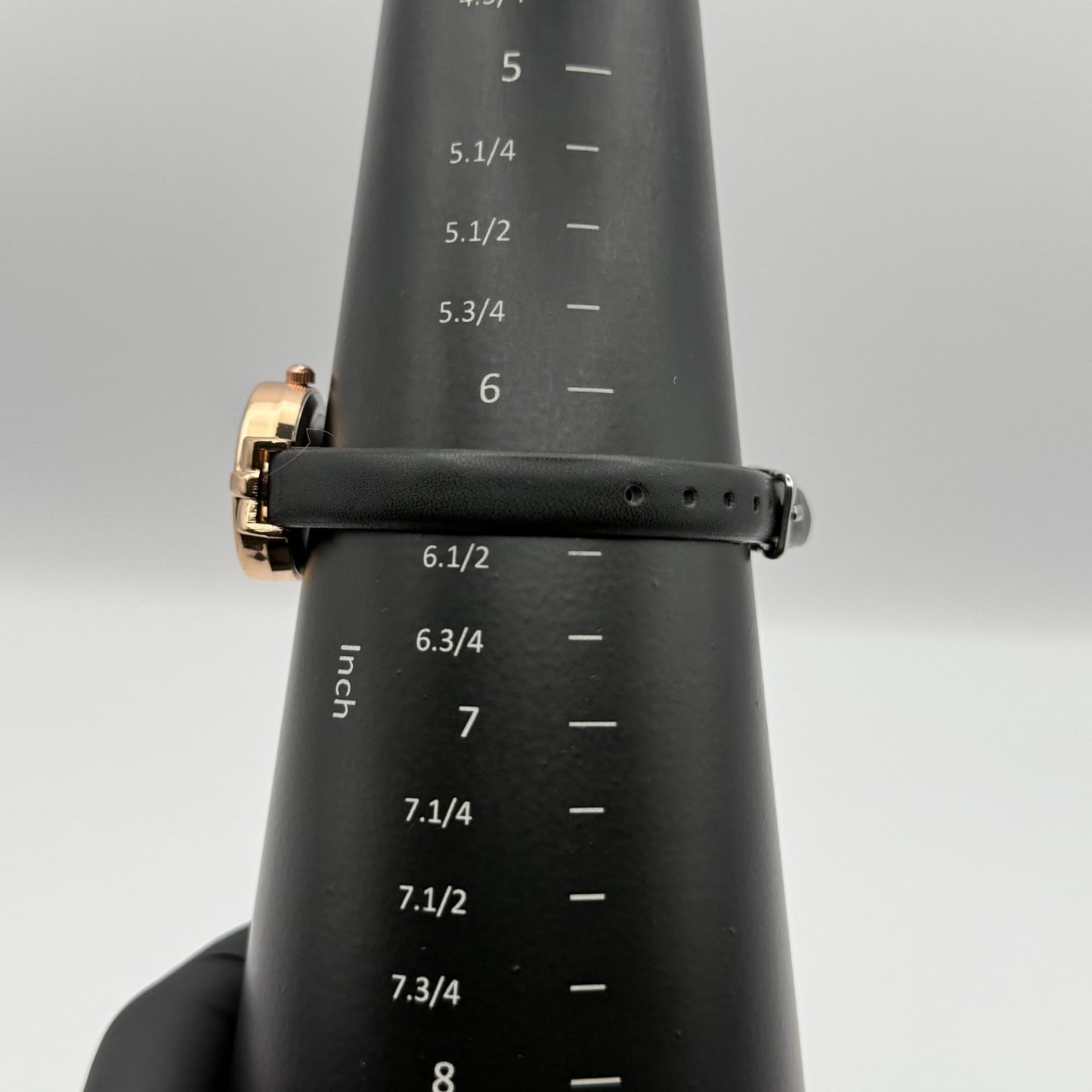 GoGoey Ladies Quartz Watch Mother of Pearl Dial Black Strap Working 24mm