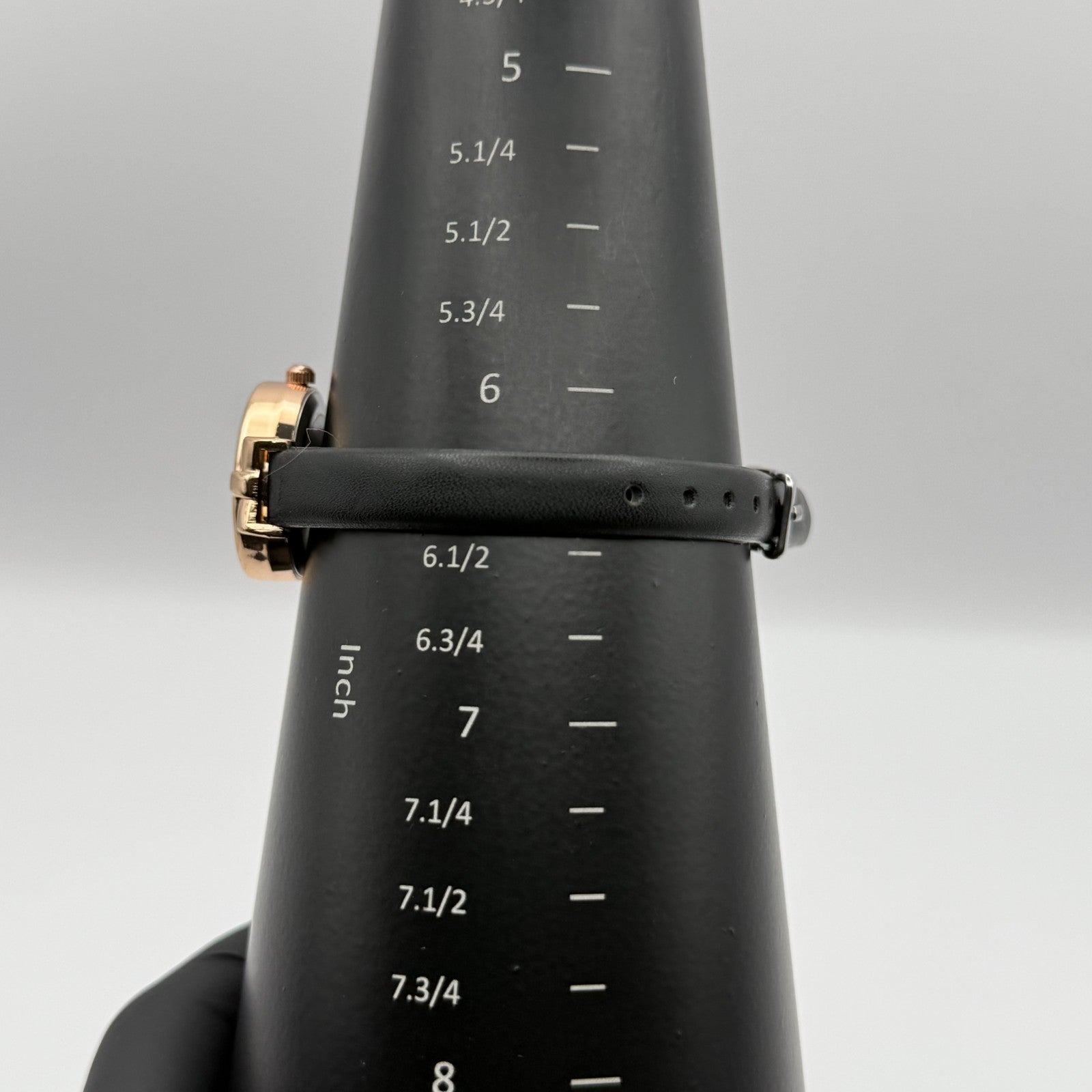 GoGoey Ladies Quartz Watch Mother of Pearl Dial Black Strap Working 24mm