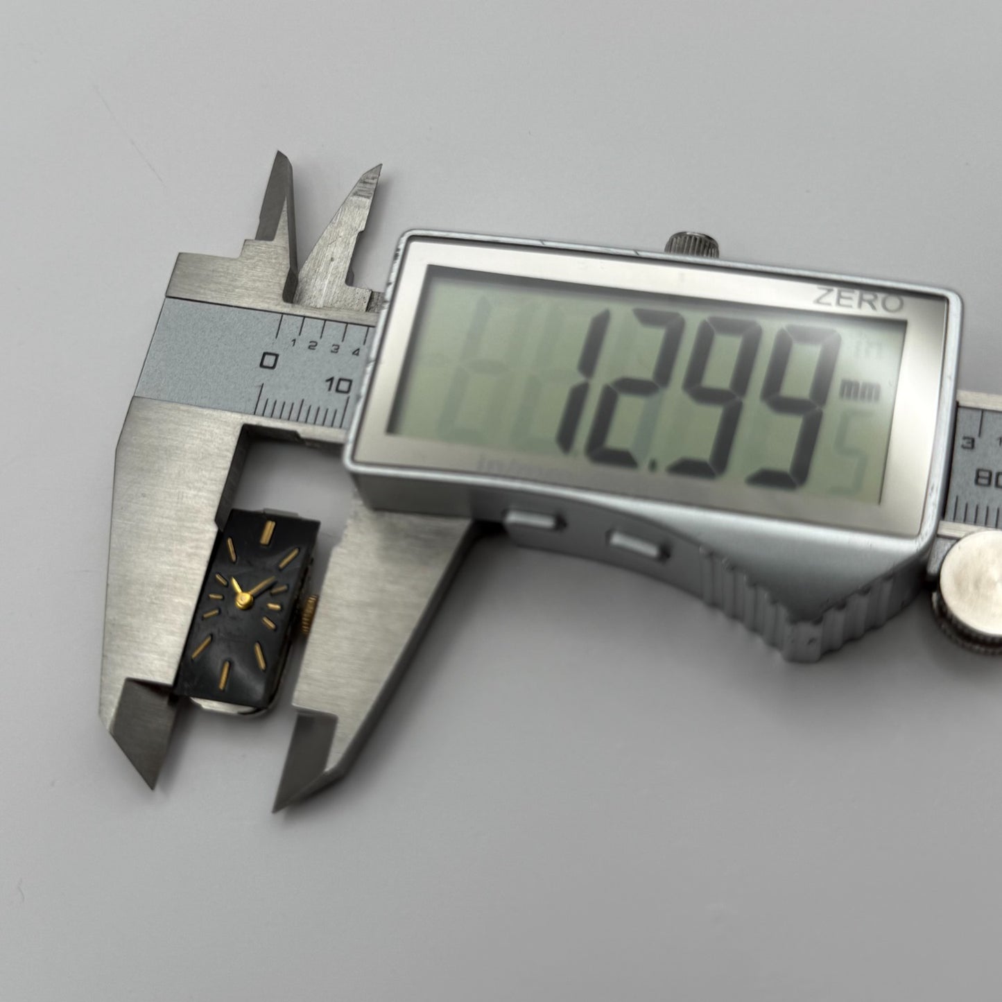 Citizen 9407 Parashock Baguette Watch Movement Manual Wind Vintage Parts 10.2mm