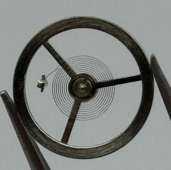 EB 8021 Balance Wheel Complete And Spring 10 1/2’’’ 1253 Watch Movement Parts