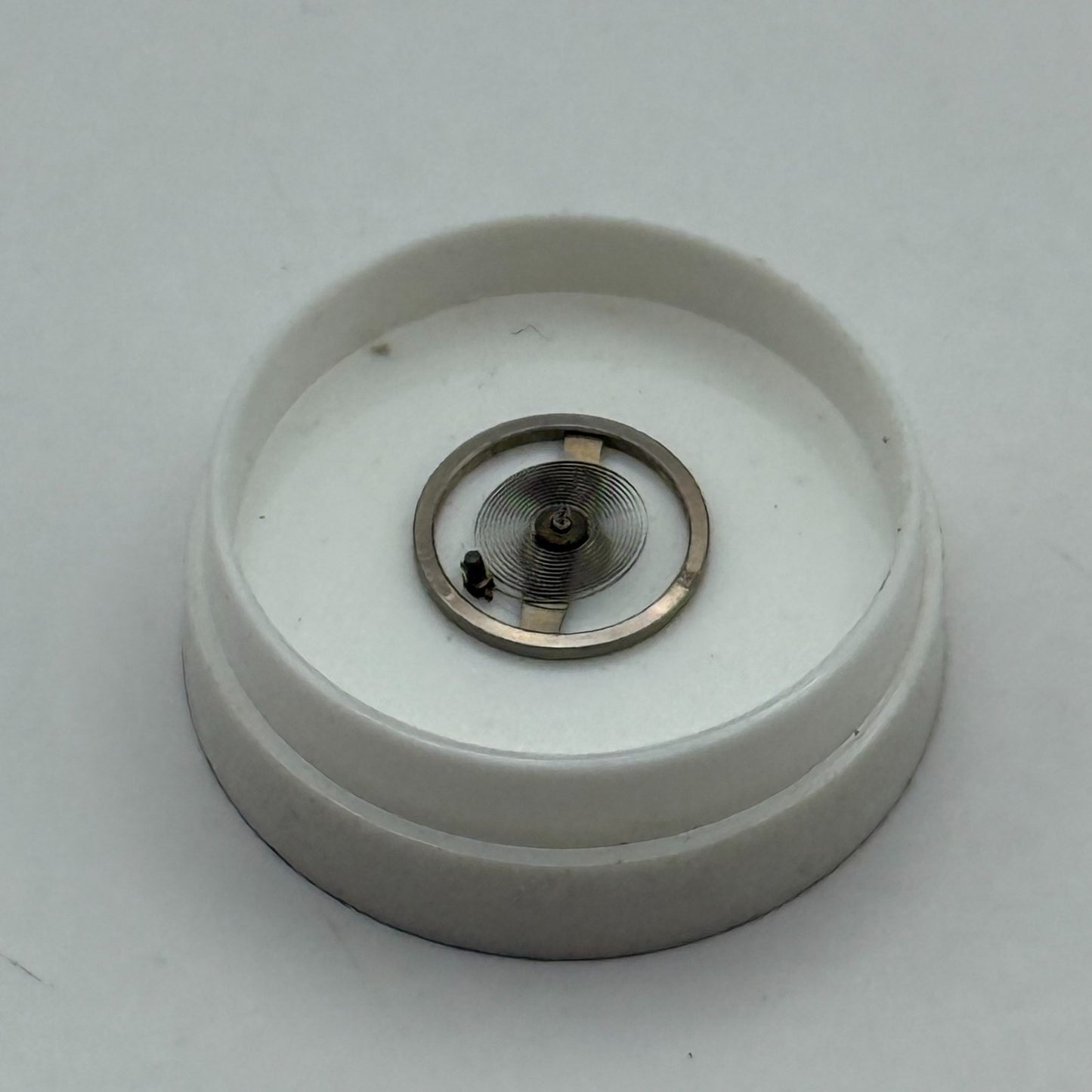 Brac 2021 Balance Wheel Complete And Spring  5¼’’’ 69 M Watch Movement Parts NOS