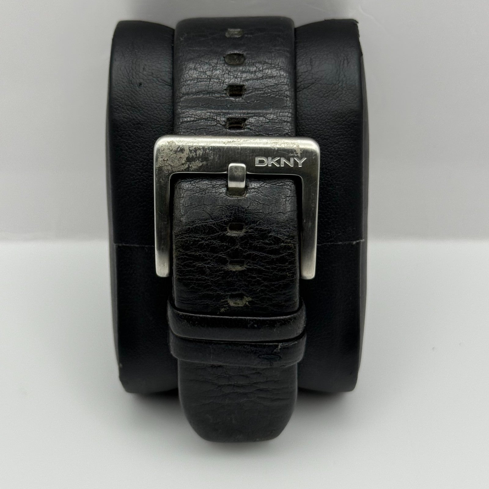 DKNY NY-1316 Quartz Watch Date Dial Black Leather Strap 34mm PARTS REPAIR