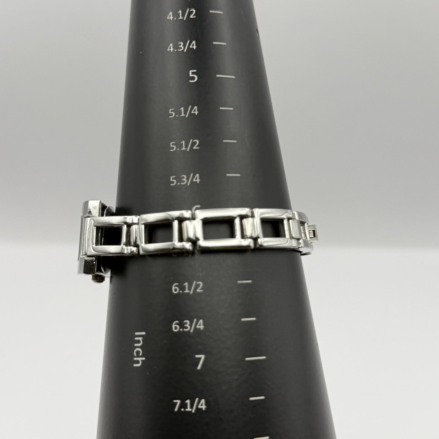 Louis Valentine Ladies Quartz Watch Purple Dial Silver Tone Japan Working 19mm