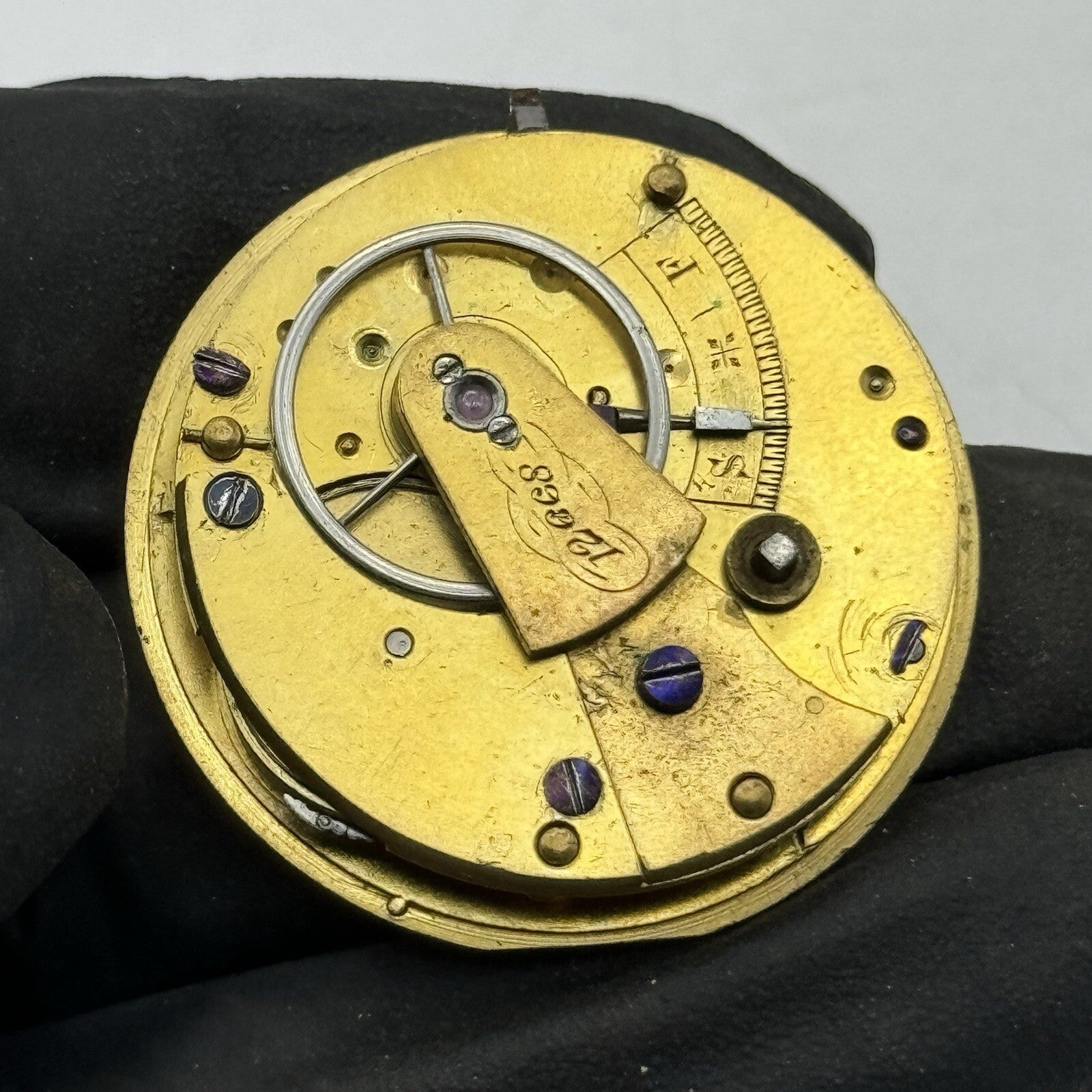33.7mm Unidentified Quality Fusee Antique Pocket Watch Movement FOR PARTS