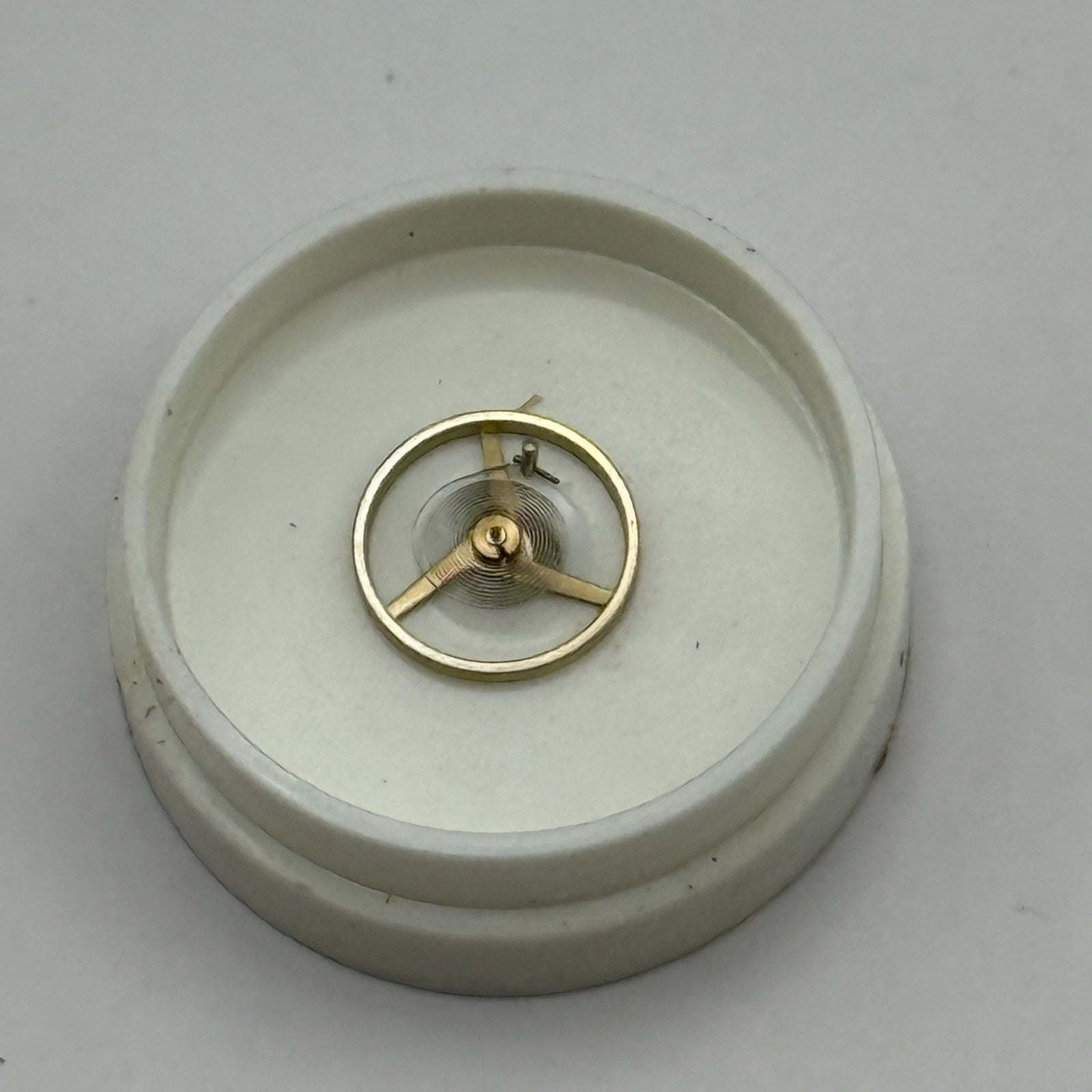 AS 976 1012 Balance Wheel Complete And Spring 5’’’ 1426 M Watch Movement Parts 