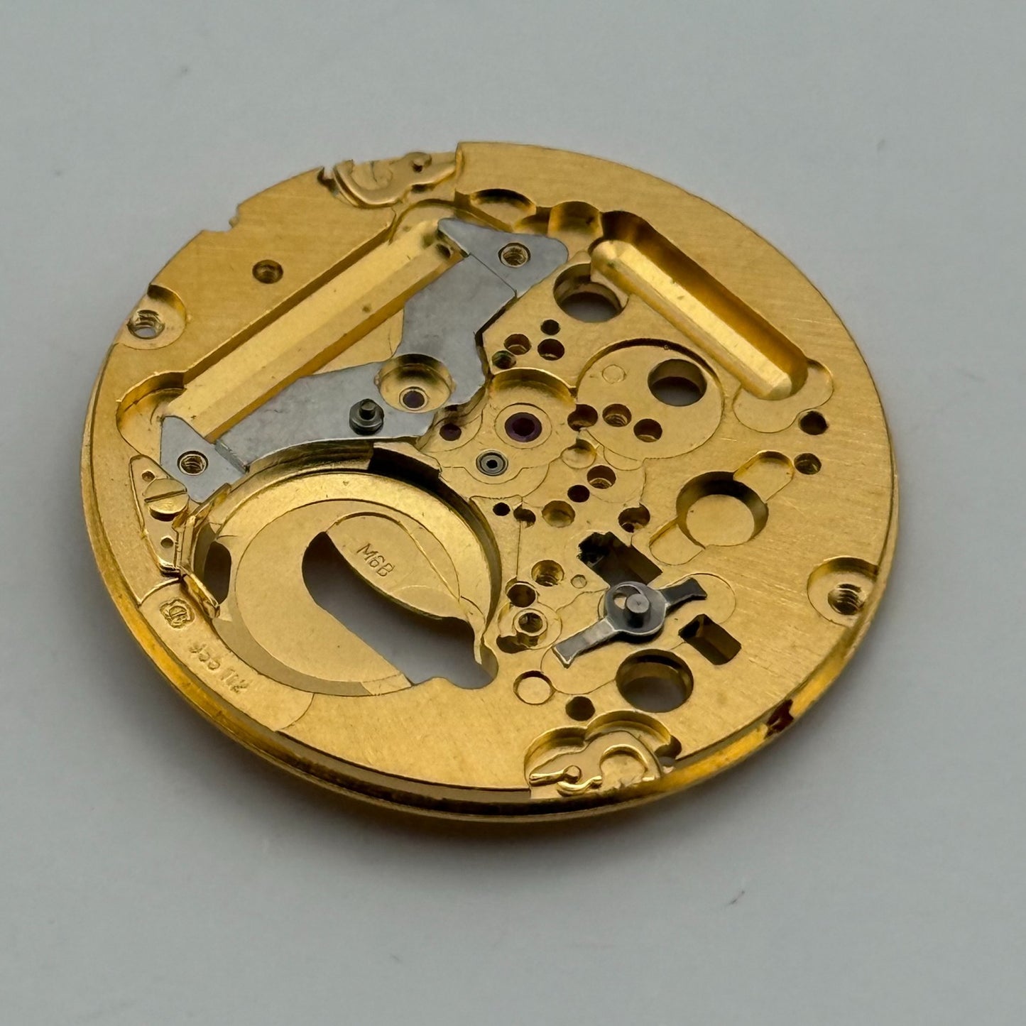 ETA 955.112 Quartz Watch Movement 7 Jewels Swiss Vintage Parts Repair 26.1mm