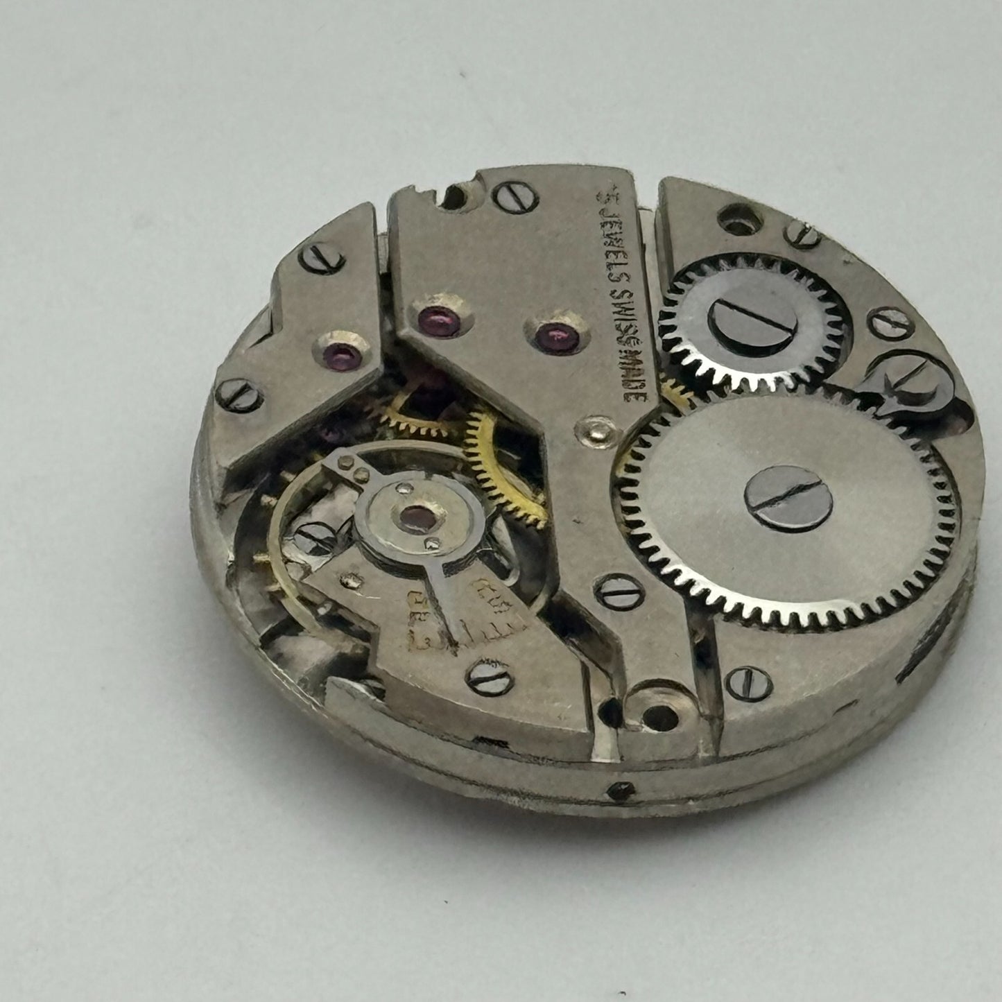 23.6mm Arogno A 150 Manual Wind 15 Jewels Vintage Swiss Watch Movement PARTS