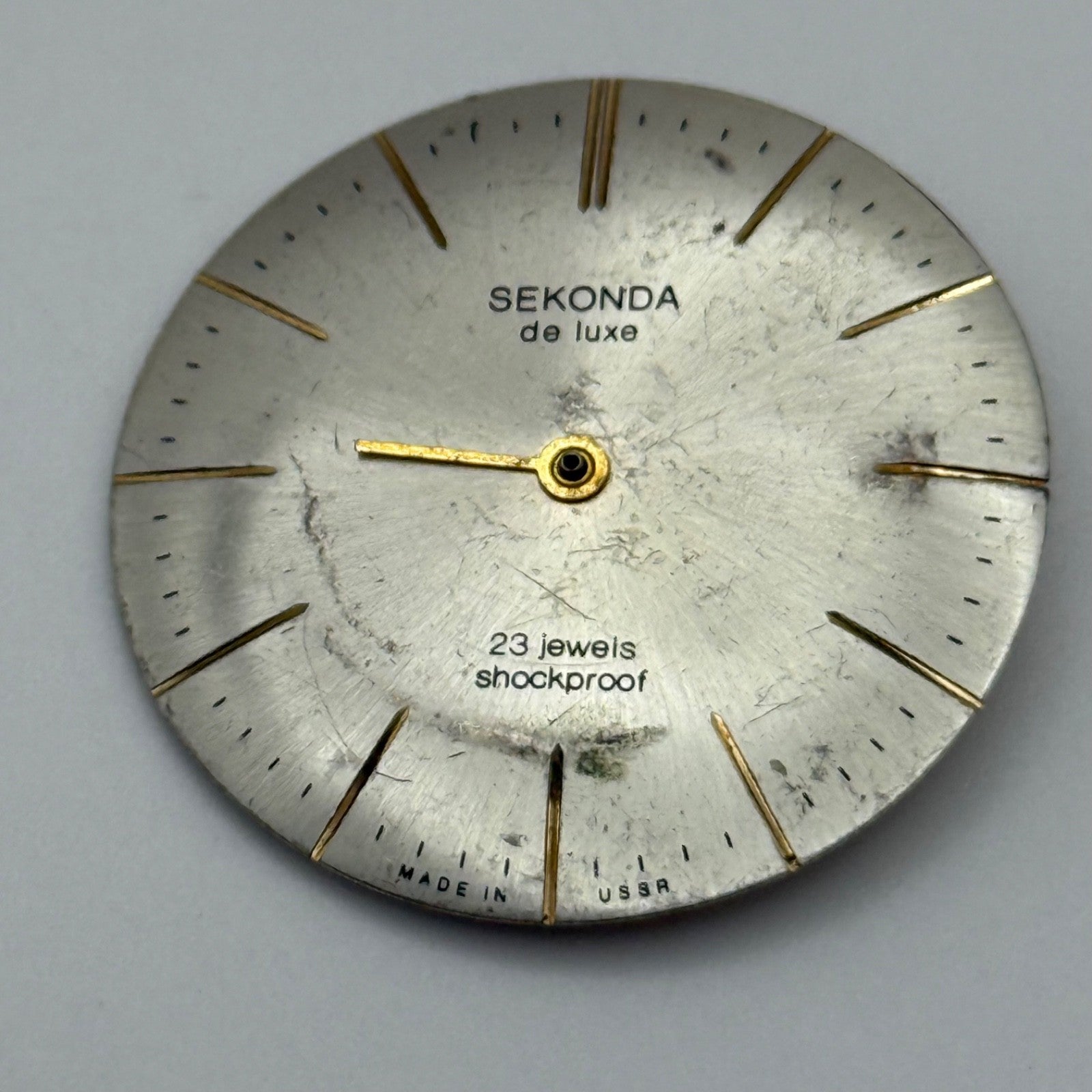 Sekonda Luch 2209 Watch Movement Manual Wind Vintage Soviet Parts Repair 22.6mm