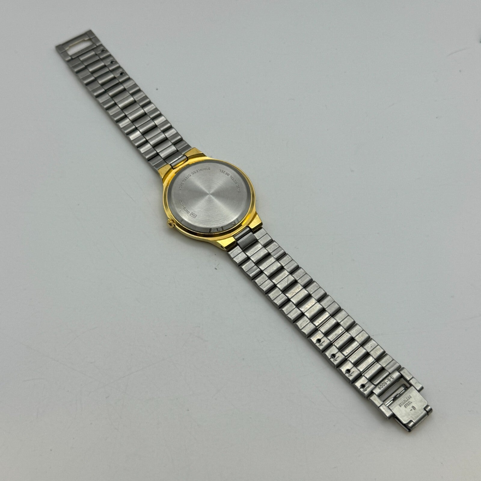 32mm Working Lorus V501-6J10 Quartz Watch Gold Tone New Battery 7.5 Inches