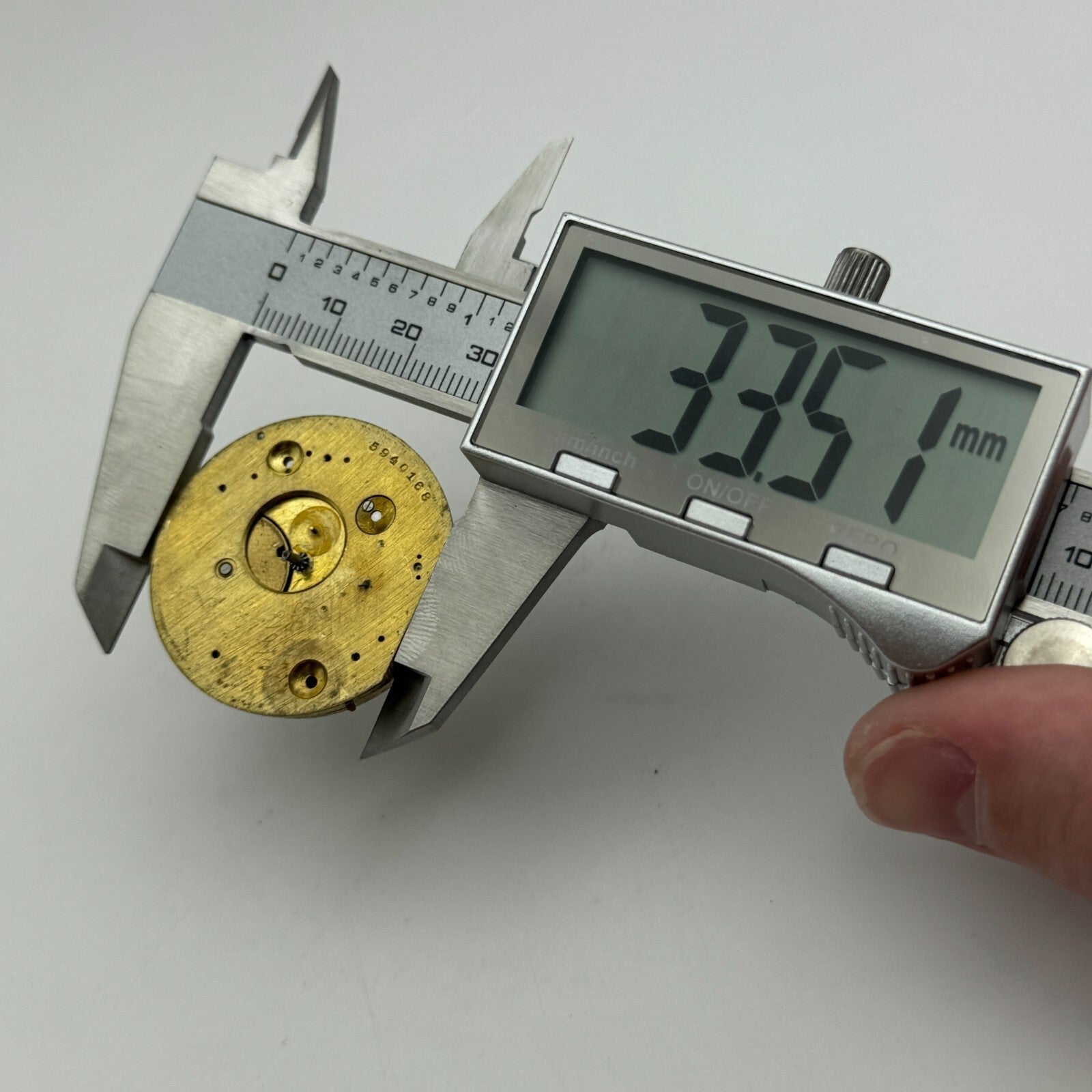 35.9mm Antique Interesting Key Wound Pocket Watch Movement PARTS REPAIR SPARES