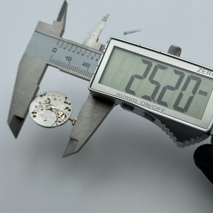 Jaeger Le Coultre 895 Thin Watch Movement Square Dial Vintage Parts Repair 21mm