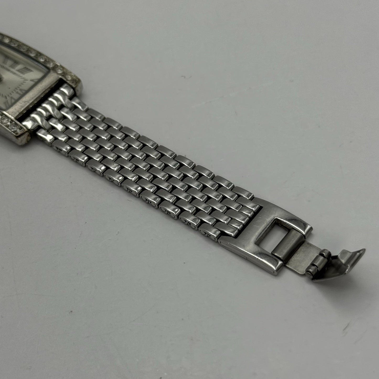 20mm Working Ladies M&S Silver Tone Jewelled Quartz Watch Broken Strap