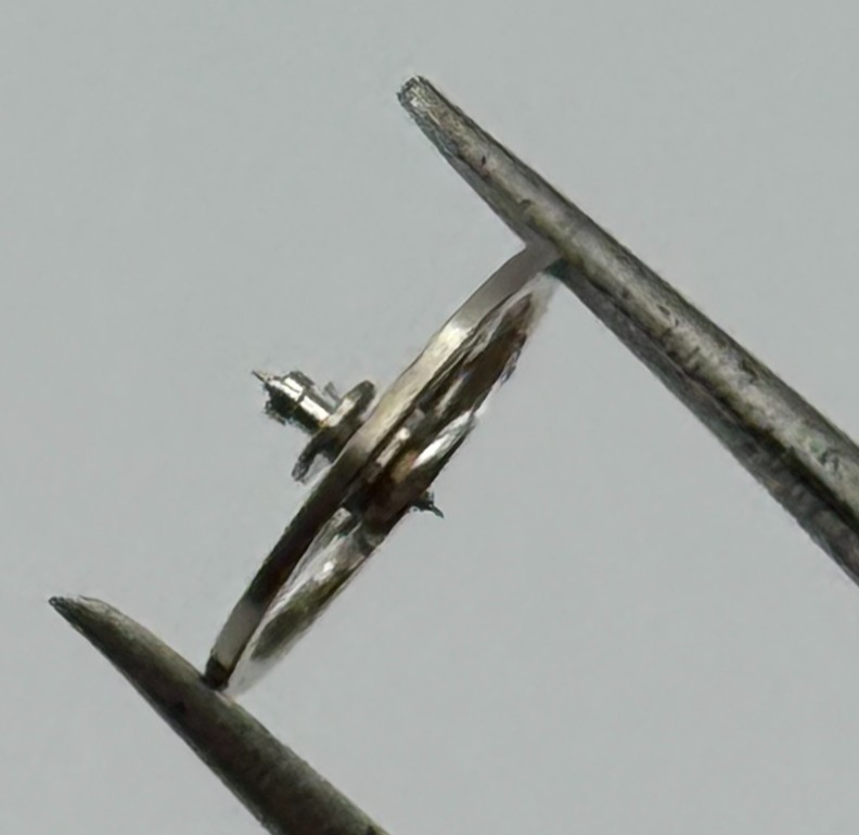 EB 1612 Balance Wheel Complete And Spring  6¾-8’’’ 950 Watch Movement Parts NOS