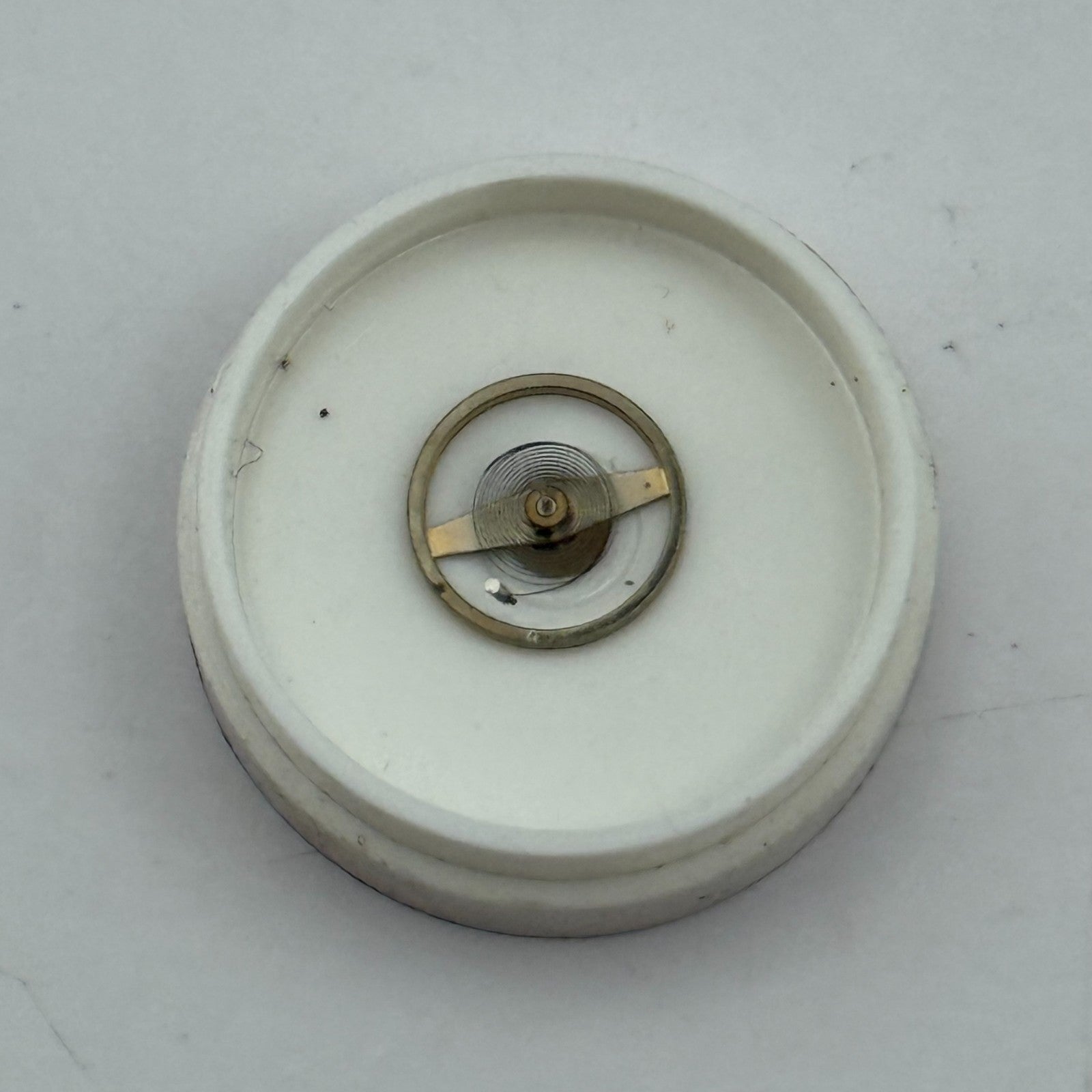 AS 976 1012 Balance Wheel Complete And Spring  532 M Watch Movement Parts 
