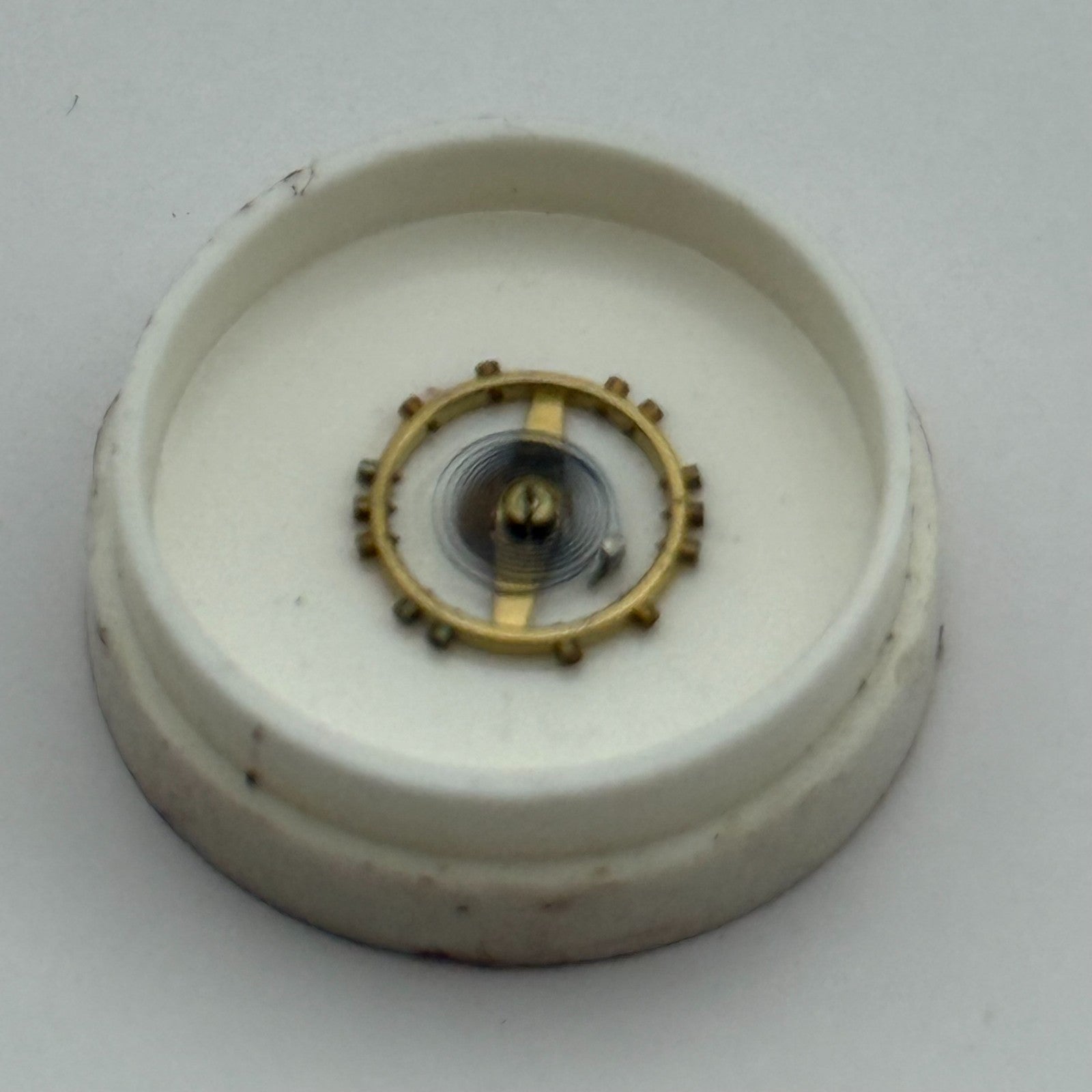 FEF 270 Balance Wheel Complete And Spring  5¼’’’ 73 M Watch Movement Parts NOS