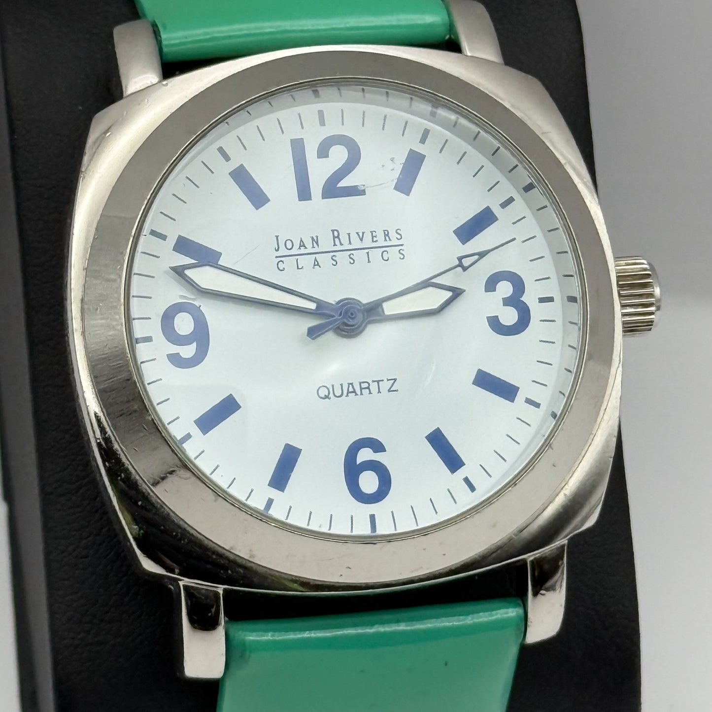 Joan Rivers Classics Mens Quartz Watch Green Leather Strap Japan Working 40mm