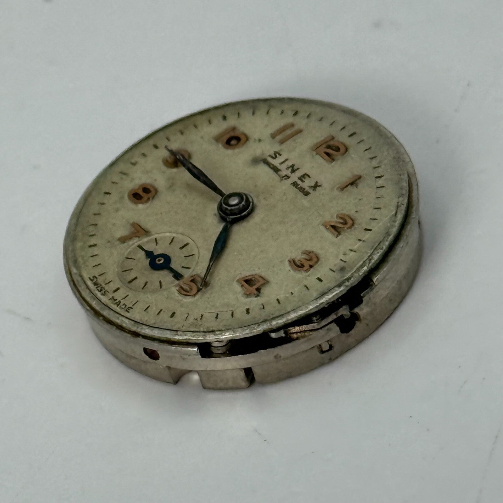 19.7mm Vintage Sinex Derby D 40 Swiss Manual Wind Watch Movement PARTS REPAIR