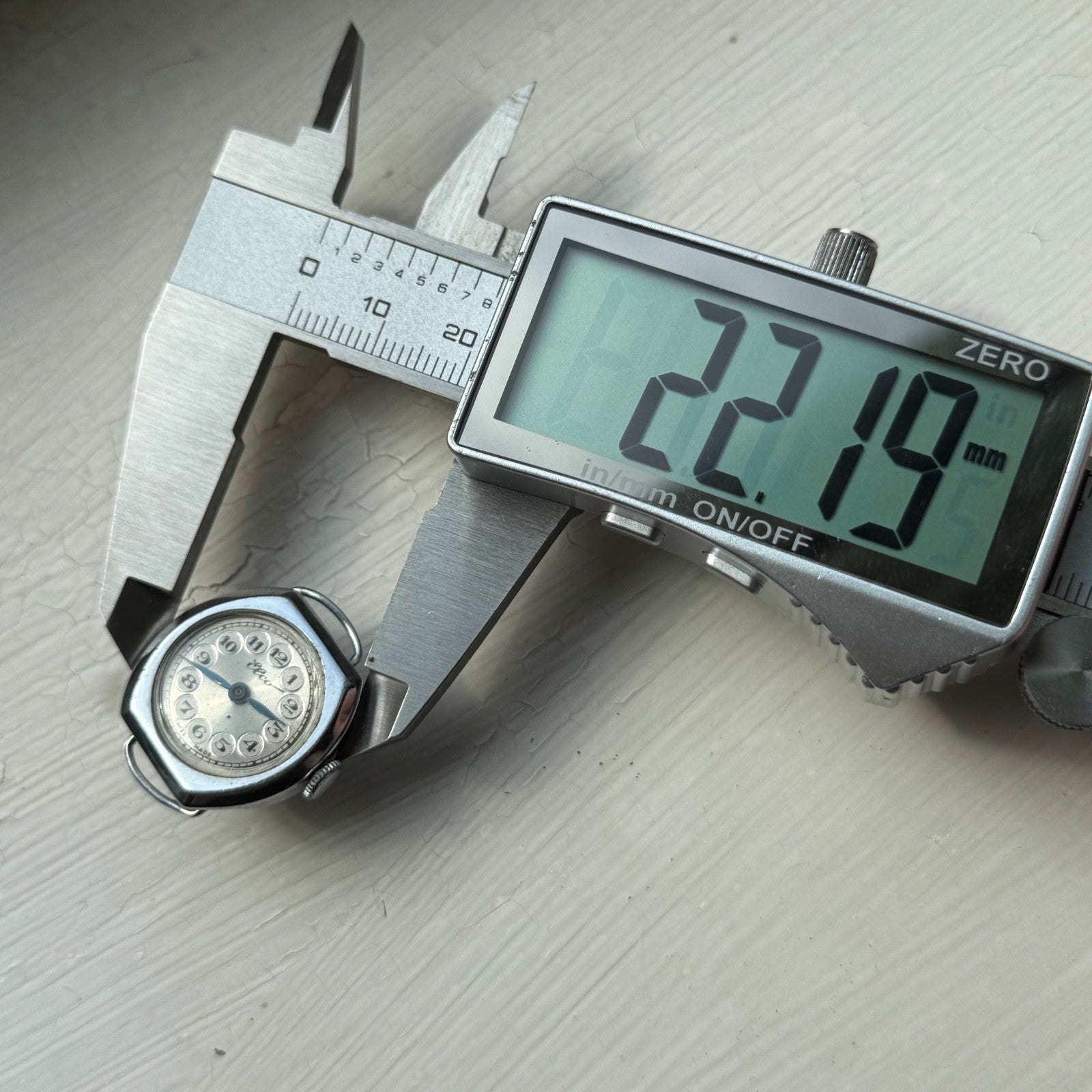 22mm Vintage Elco Bullseye Silver Ring Dial Manual Wind Watch PARTS / REPAIR