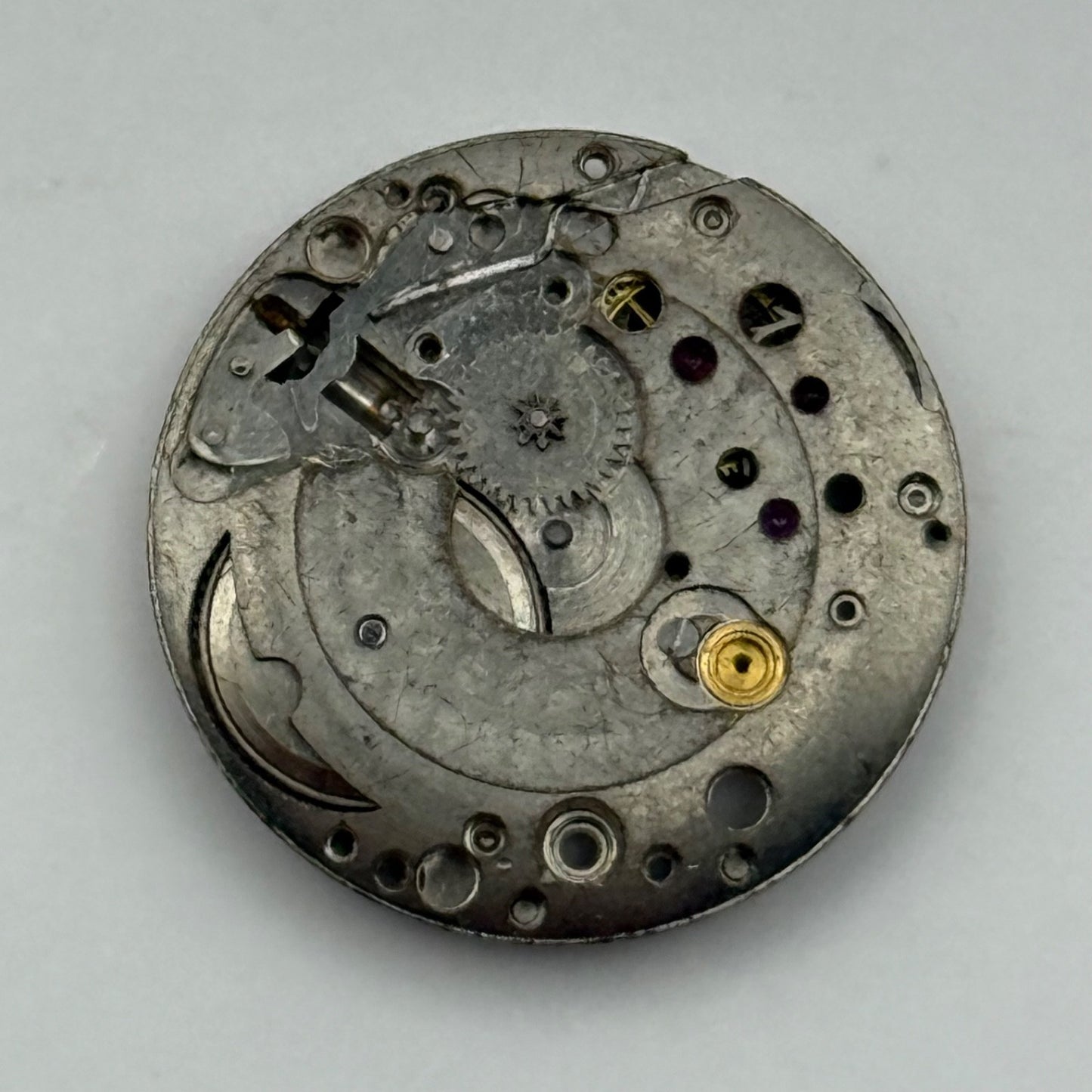 Cyma R.424 Watch Movement Manual Wind Vintage Swiss Incomplete Parts 19.6mm