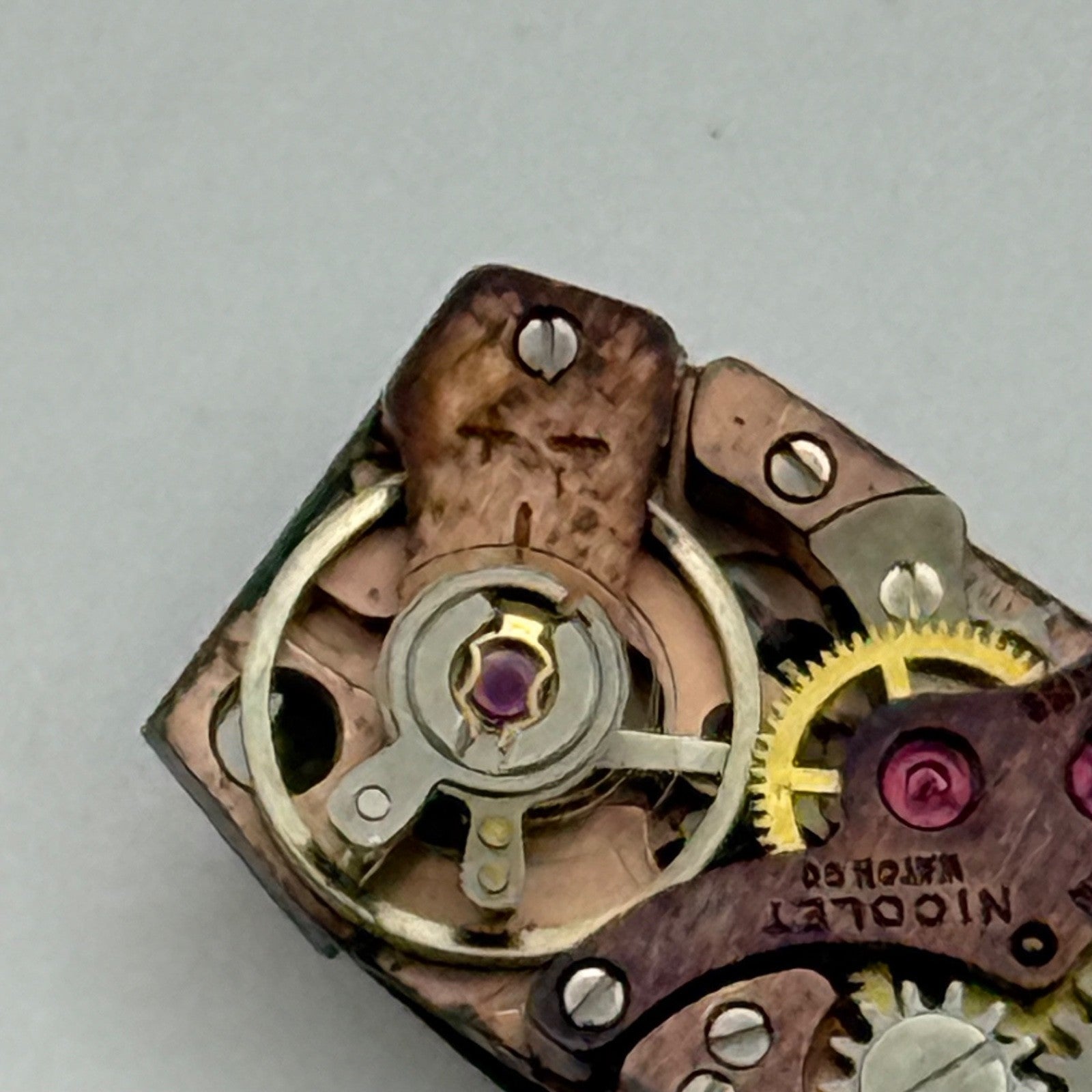 9mm  Vintage Bulova Ladies Baguette Tank Nicolet Swiss Watch Movement FOR PARTS