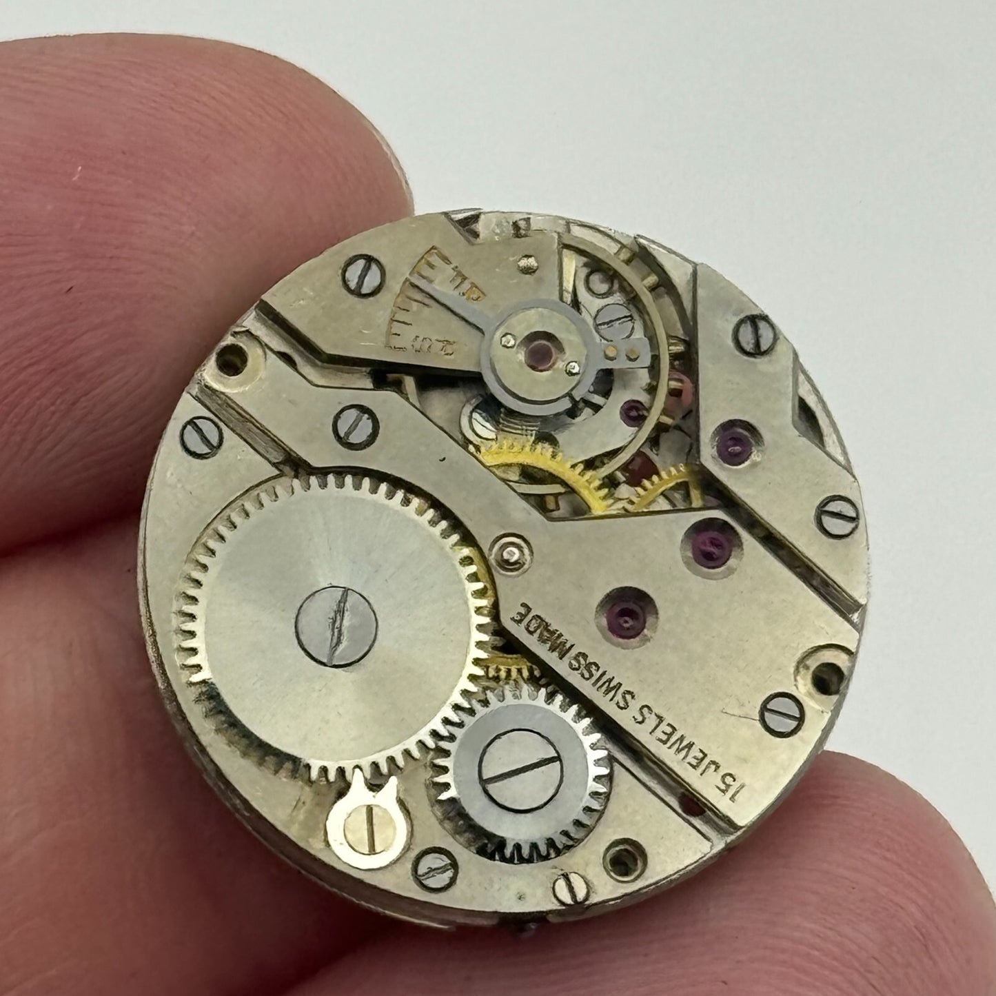 23.6mm Arogno A 150 Manual Wind 15 Jewels Vintage Swiss Watch Movement PARTS