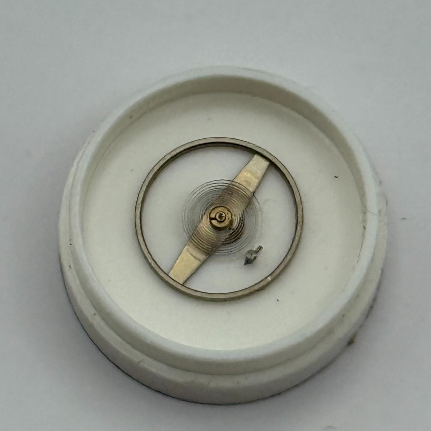 Mauthe Balance Wheel Complete And Spring 10 1/2''' 370 Watch Movement Parts NOS