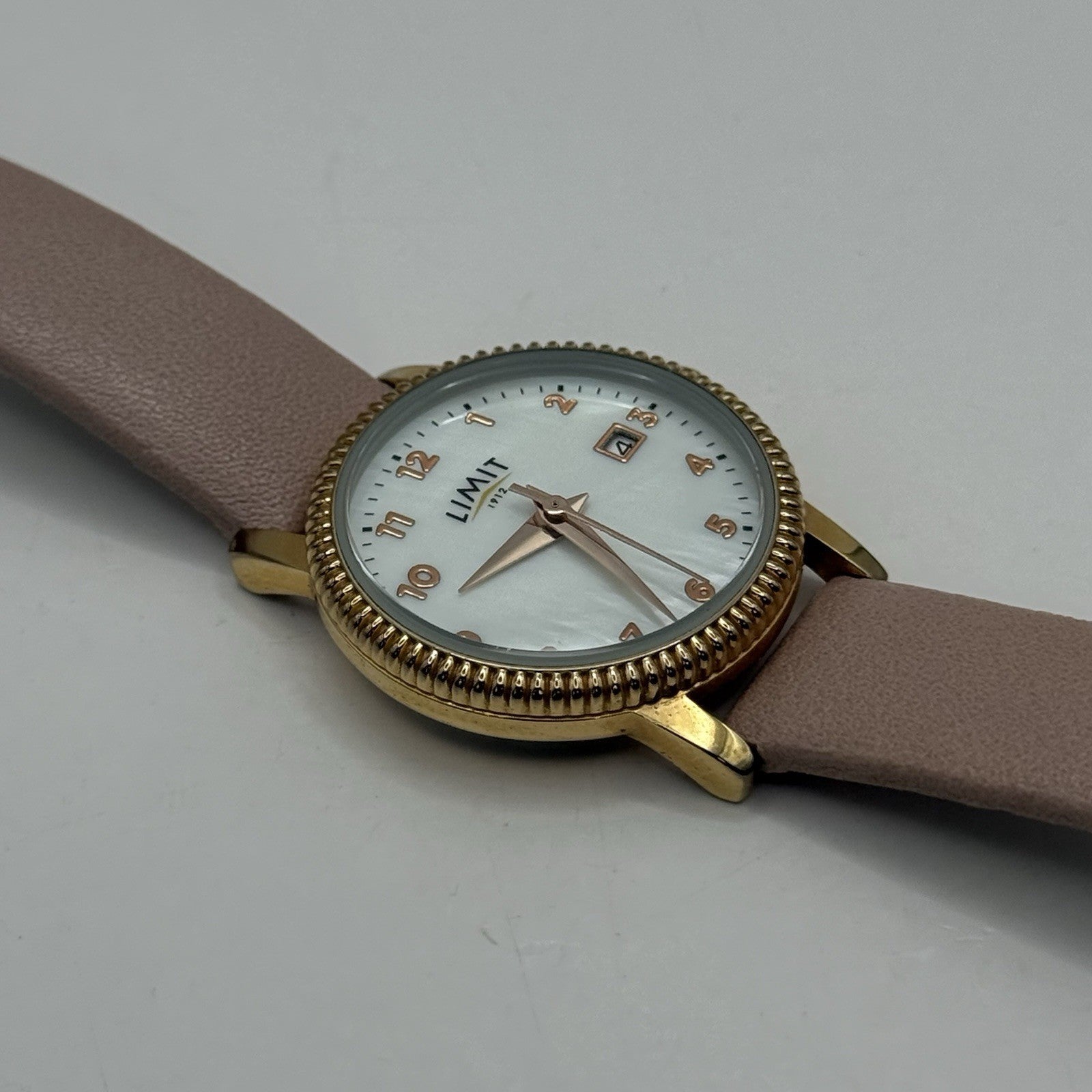 27mm Working Ladies Limit Mother Of Pearl Date Dial C-VJ22 Pink Quartz Watch