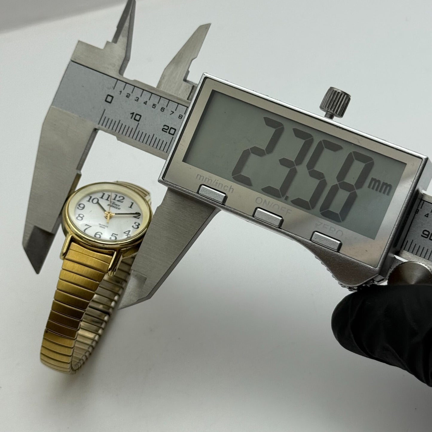 23mm Working Vintage Ladies Timex Indiglo Gold Plated Quartz Watch New Battery