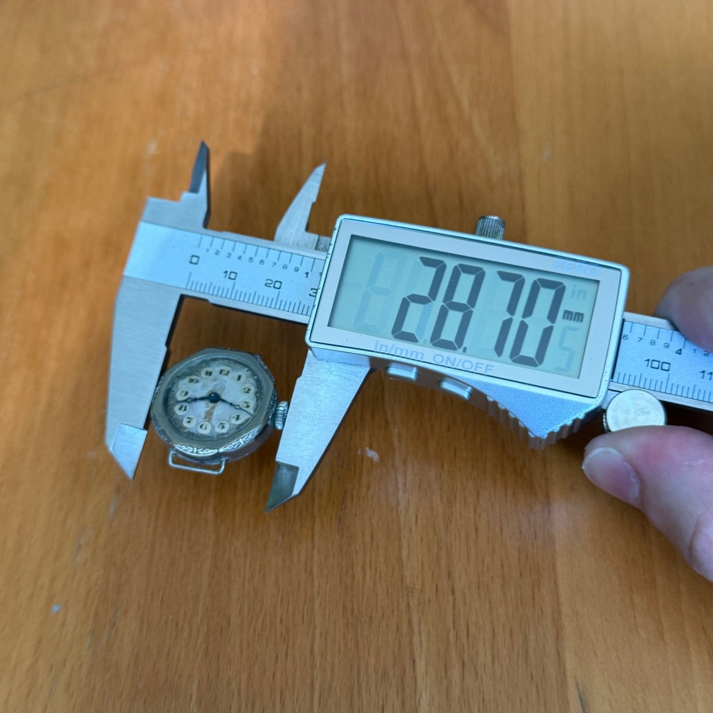 26mm Vintage Interesting Swiss Made Bullseye Manual Wind Watch PARTS / REPAIR