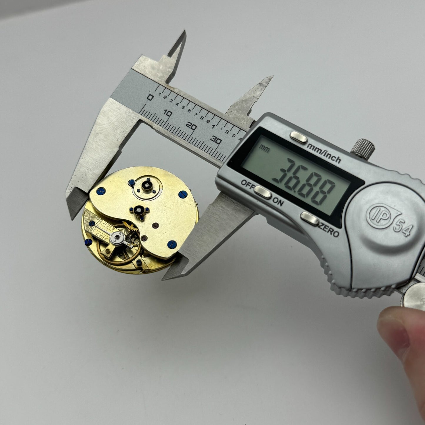 38.5mm Antique Unidentified Key Wound Pocket Watch Movement PARTS SPARES REPAIRS