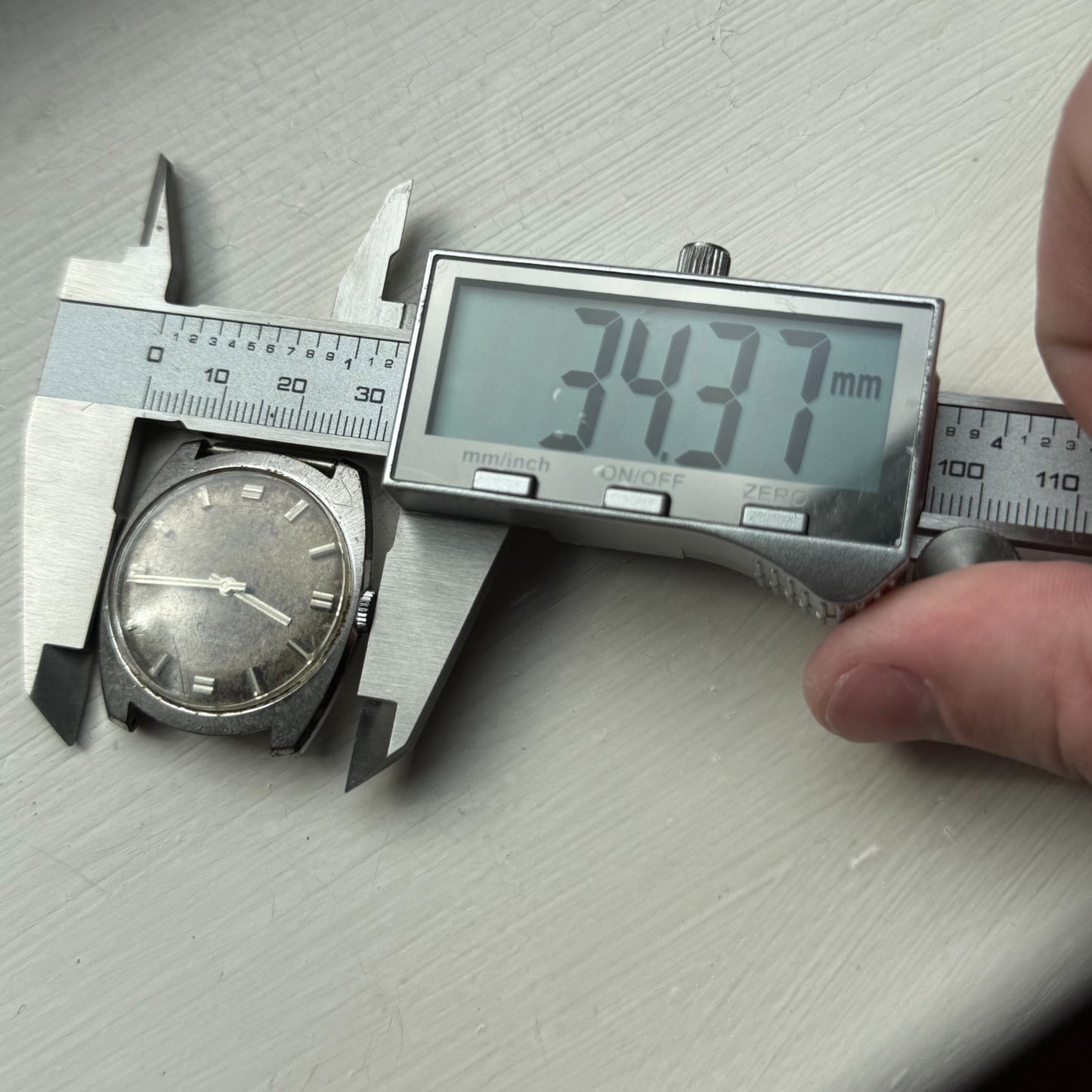 33mm Men's Vintage Peseux 7040 Rennie 17 Jewels Manual Wind Watch PARTS REPAIR