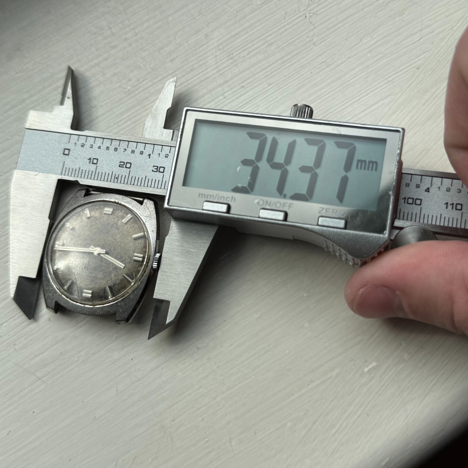 33mm Men's Vintage Peseux 7040 Rennie 17 Jewels Manual Wind Watch PARTS REPAIR