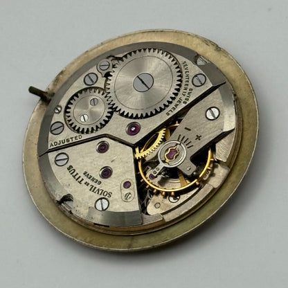 Solvil et Titus Peseux 330 Watch Movement Manual Wind Vintage Swiss Parts 25.9mm