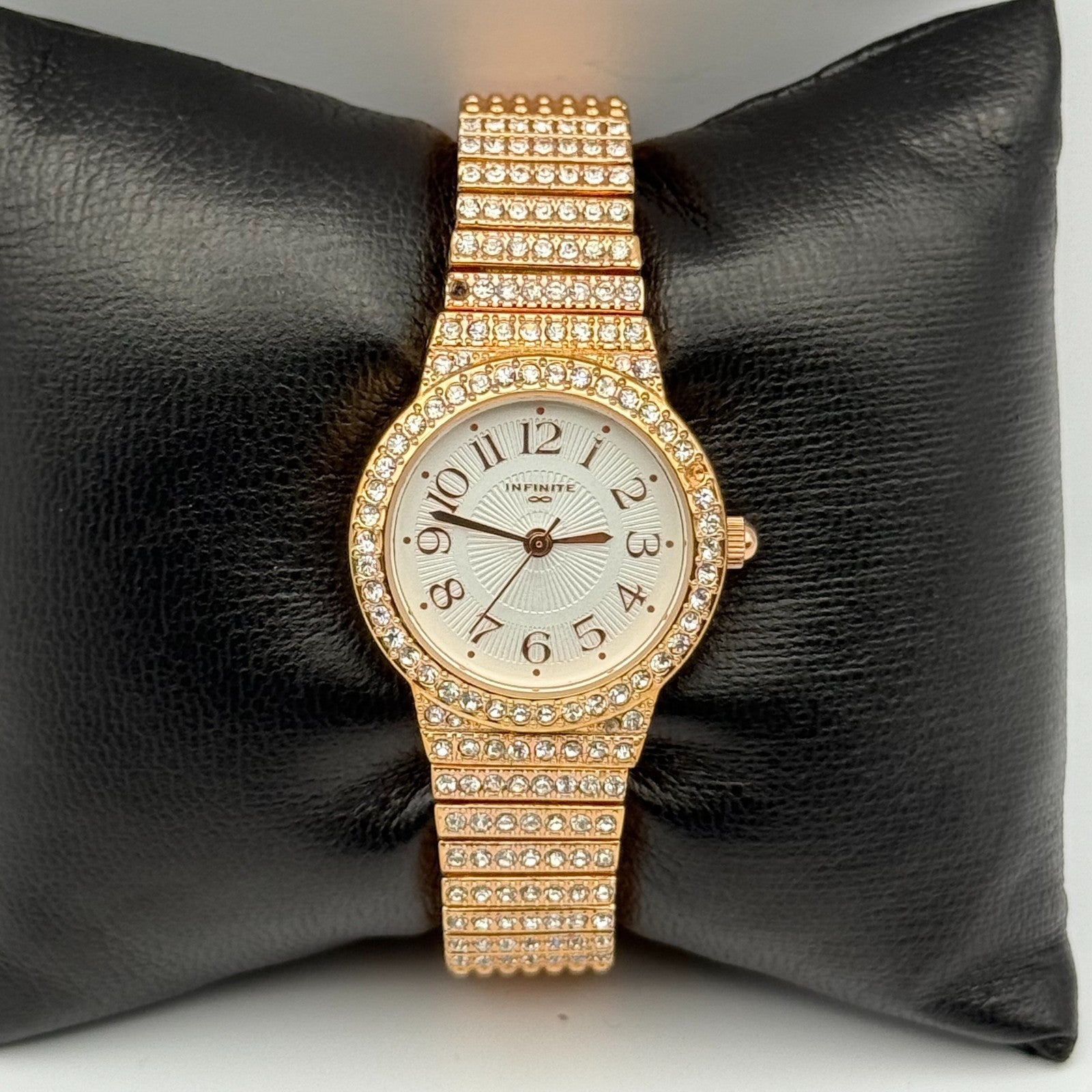 Infinite Ladies Quartz Watch Gold Tone Crystal Accents Bracelet Working 25mm