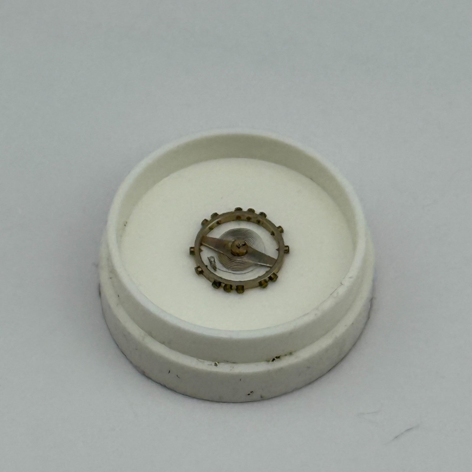 AS 976 1012 Balance Wheel Complete And Spring  29 M Watch Movement Parts NOS