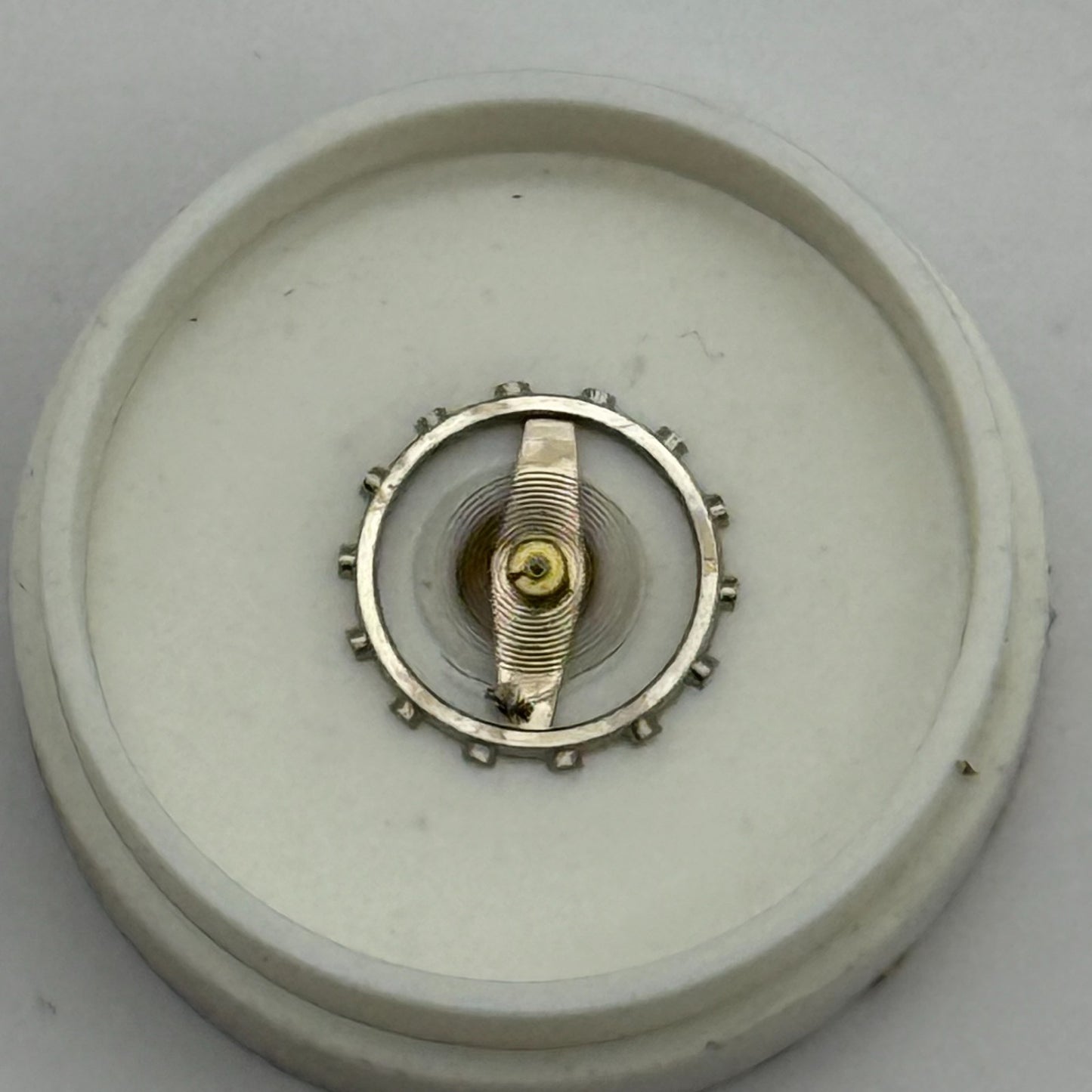 Brac 2061 Balance Wheel Complete And Spring Renata 457 Watch Movement Parts NOS 