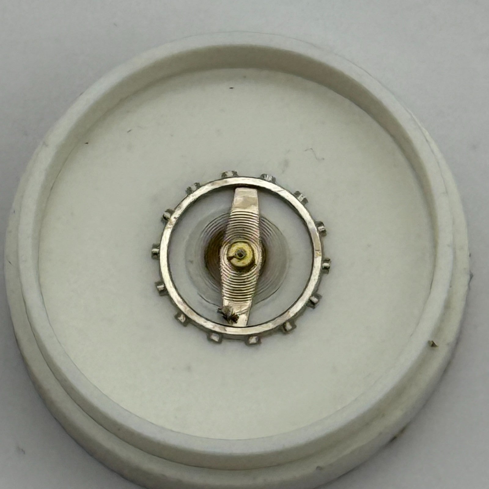 Brac 2061 Balance Wheel Complete And Spring Renata 457 Watch Movement Parts NOS 