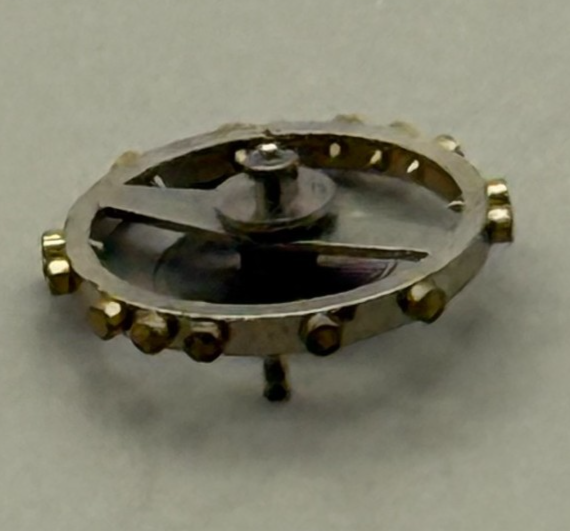 FEF 430 6600 Balance Wheel Complete And Spring 943 M Watch Movement Parts NOS