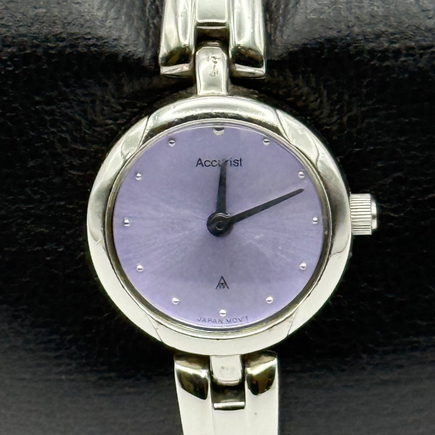 Working Accurist Ladies Purple Dial Silver Tone 19mm Quartz Watch LB327 Japan