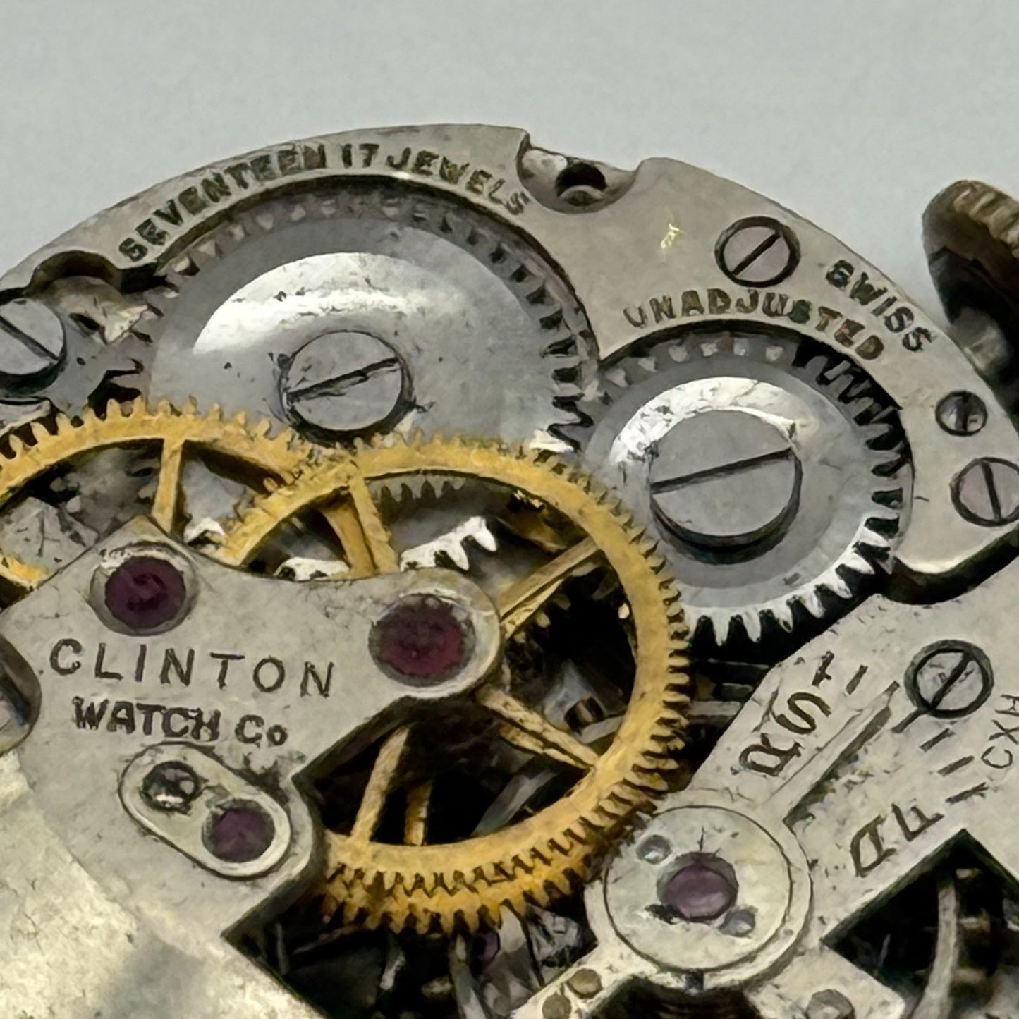Clinton Sweep Seconds Watch Movement Running Manual Wind Vintage Parts 19.7mm