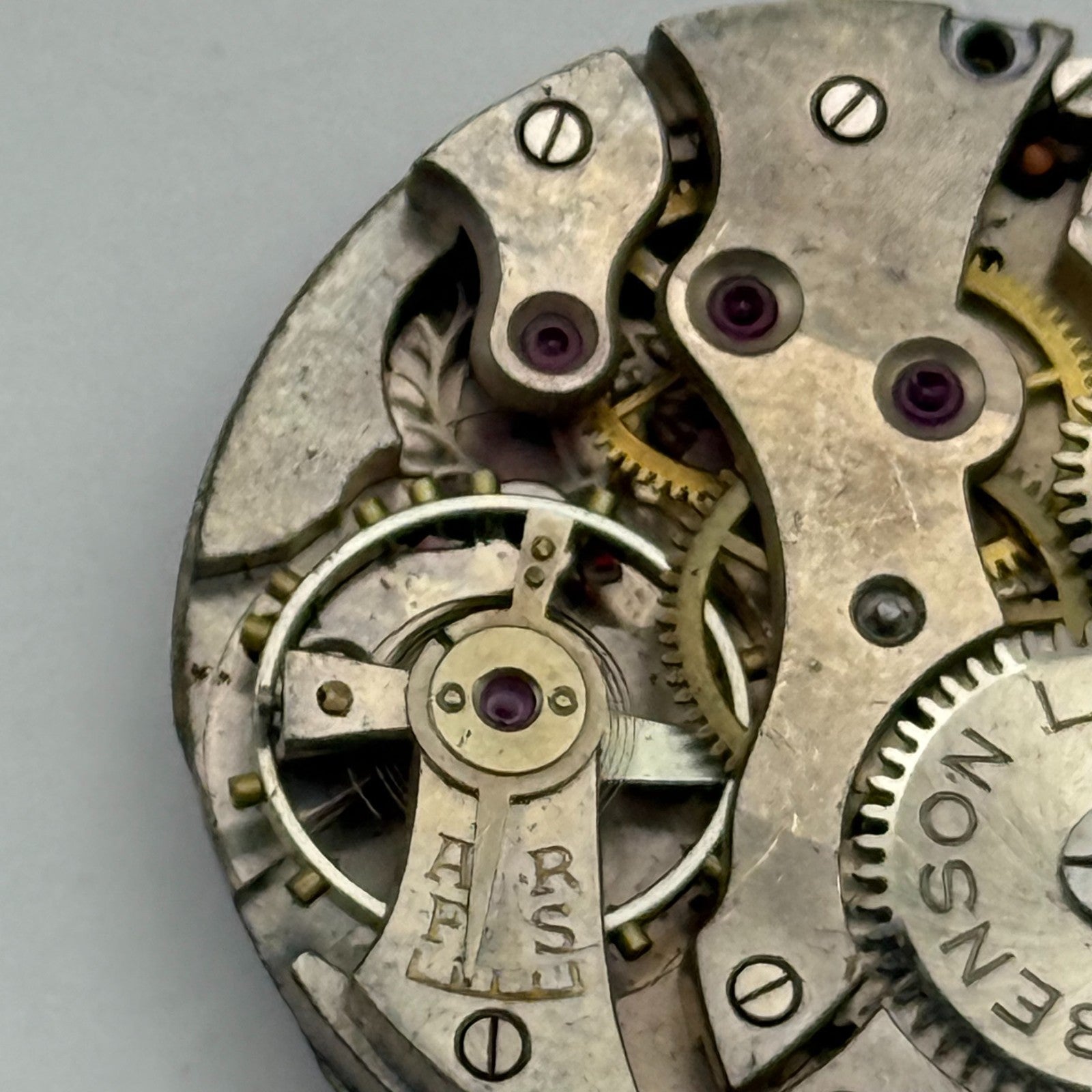 J W Benson Trench 15 Jewels Watch Movement Manual Wind Vintage Parts 27.1mm