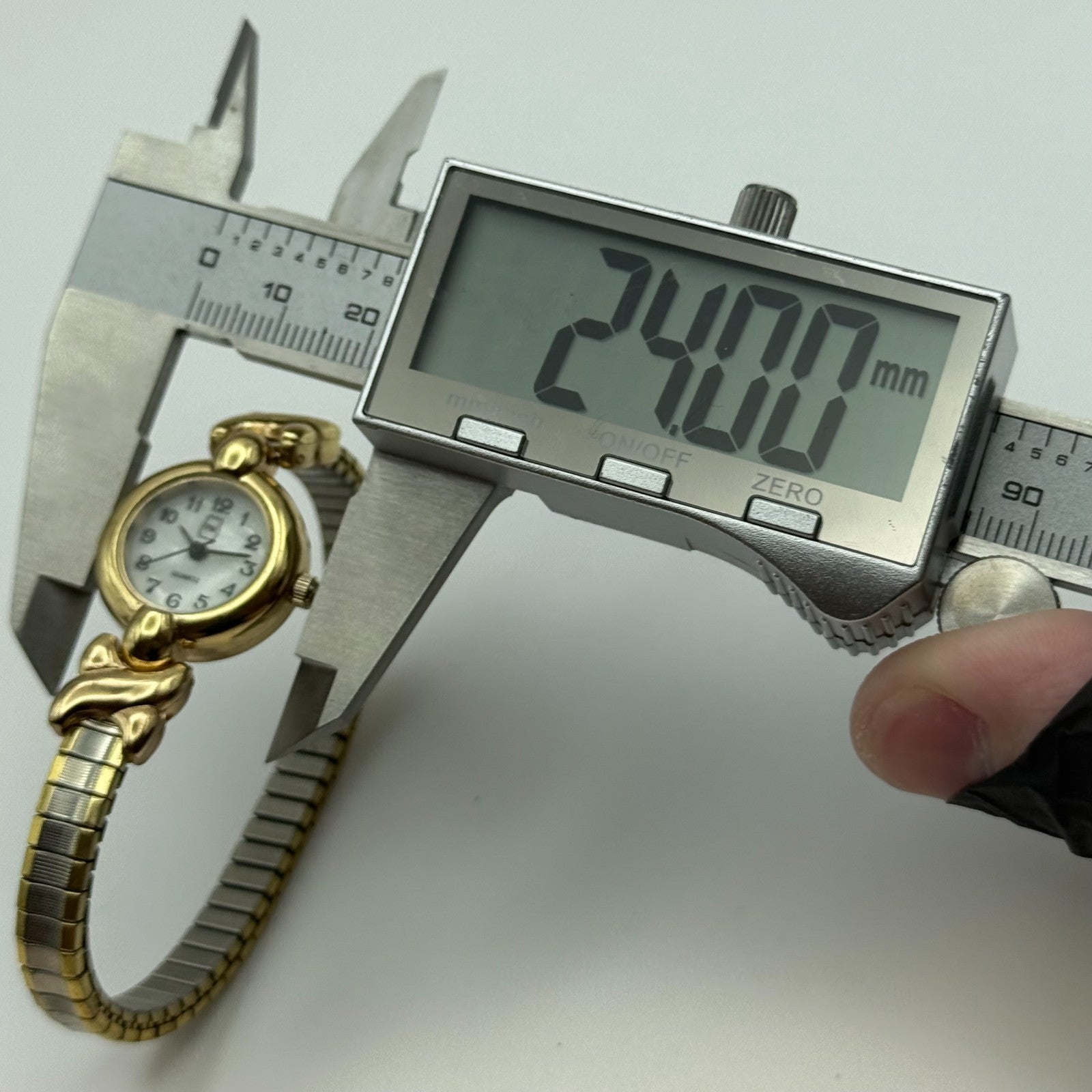 21mm Working Ladies Two Tone Philip Mercier S565S Quartz Watch Expandable Strap