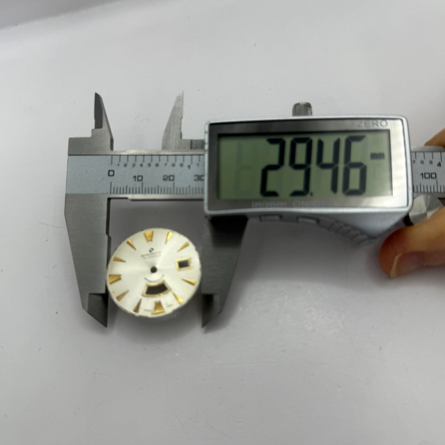 26mm Vintage Sindaco EB 8397-6 Partial Manual Wind Watch Movement PARTS REPAIR