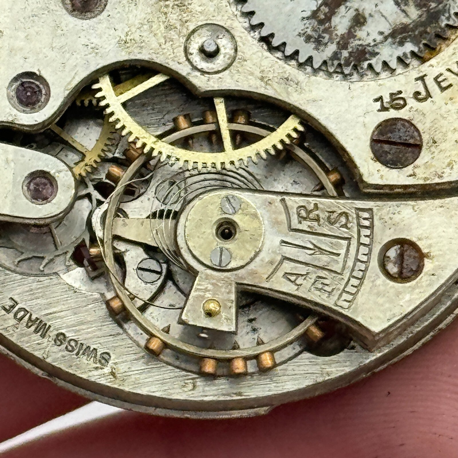 43mm Unidentified 15 Jewels Swiss Vintage Pocket Watch Movement PARTS SPARES