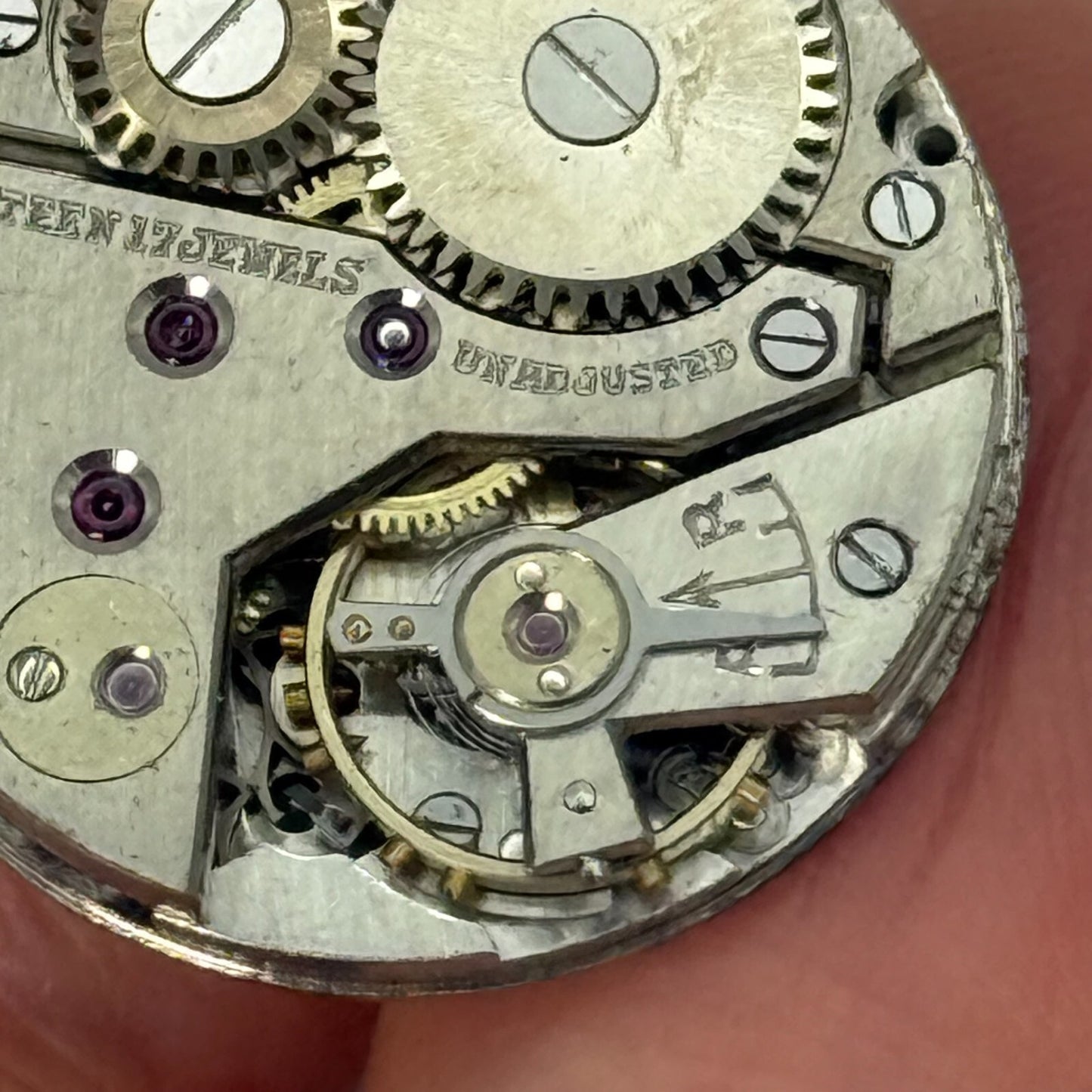 19.7mm Vintage Sinex Derby D 40 Swiss Manual Wind Watch Movement PARTS REPAIR