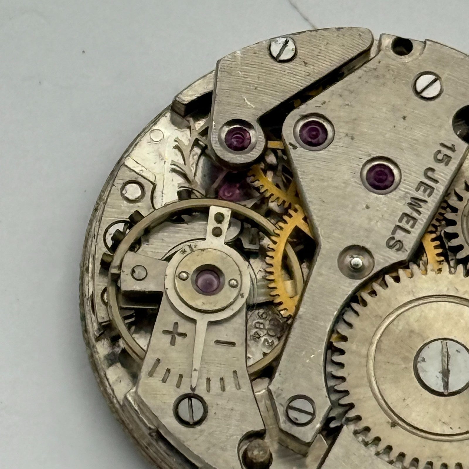 AS 1002 984 Watch Movement Avia Manual Wind Vintage Swiss Parts Repair 23.4mm