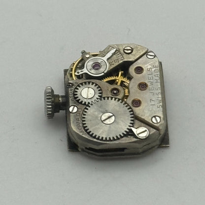 13.1mm Movado Ladies 575 Manual Wind Swiss Watch Movement Vintage RUNS FOR PARTS